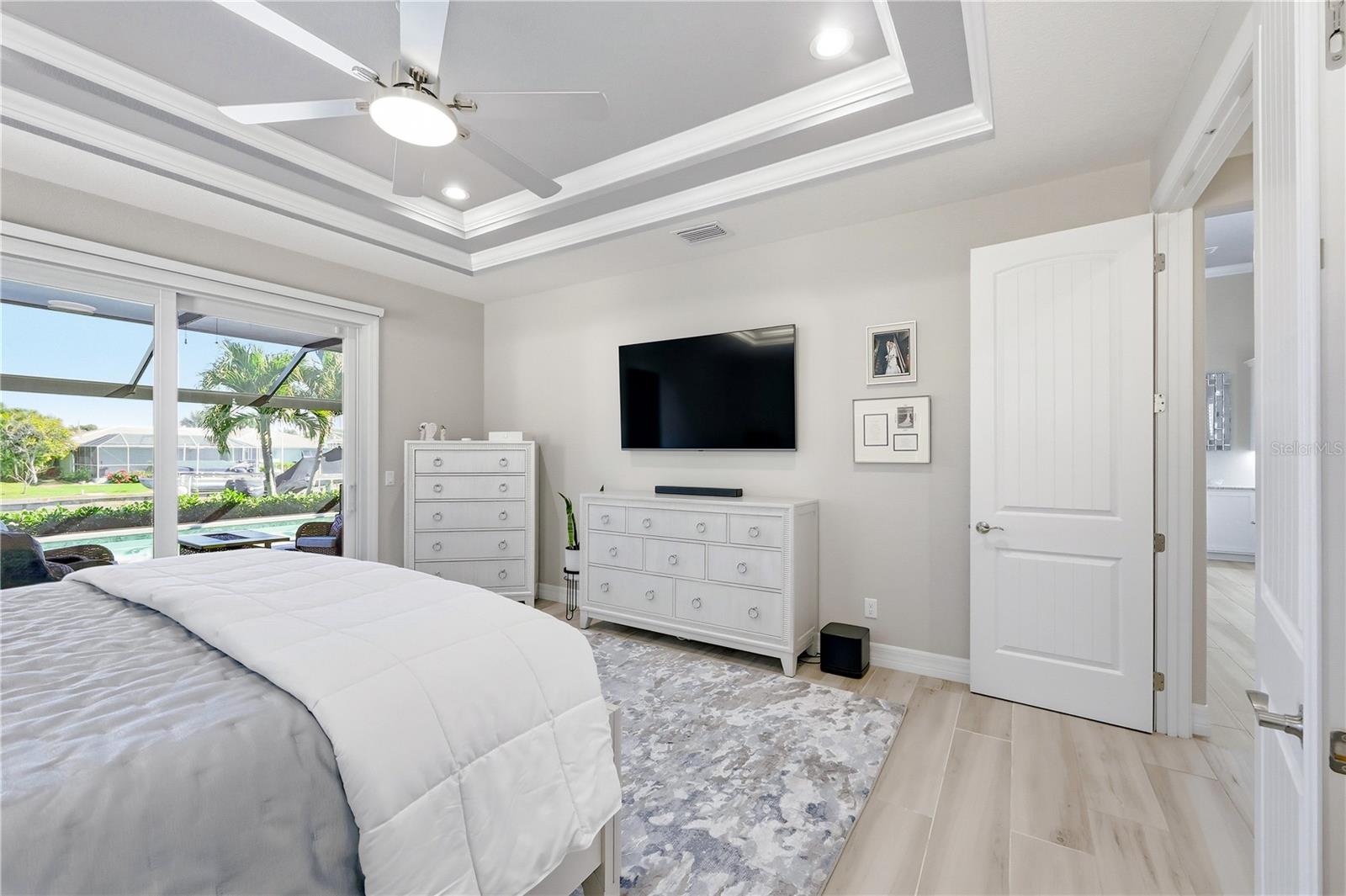 Image 8 of 29 For 740 Coronado Drive