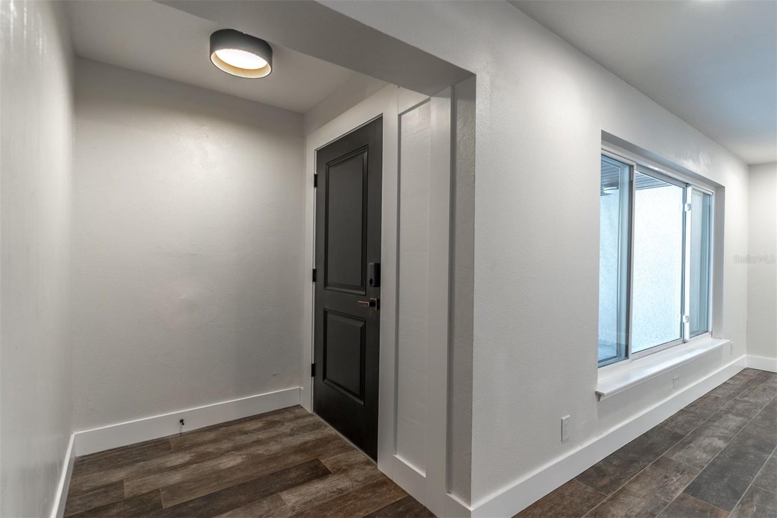 Image 10 of 69 For 16880 63rd Lane