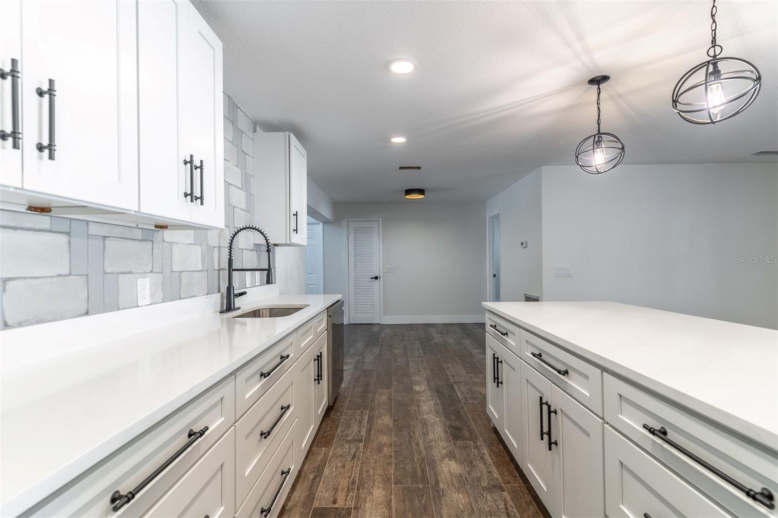 Image 19 of 69 For 16880 63rd Lane