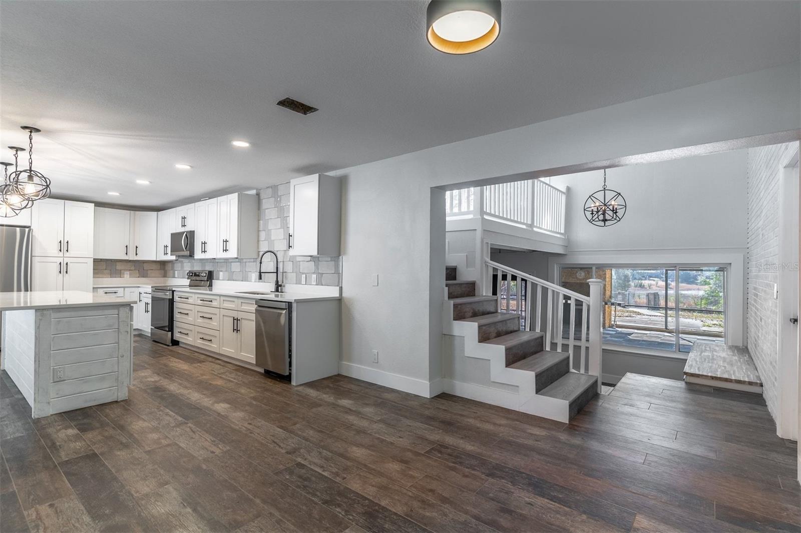 Image 24 of 69 For 16880 63rd Lane