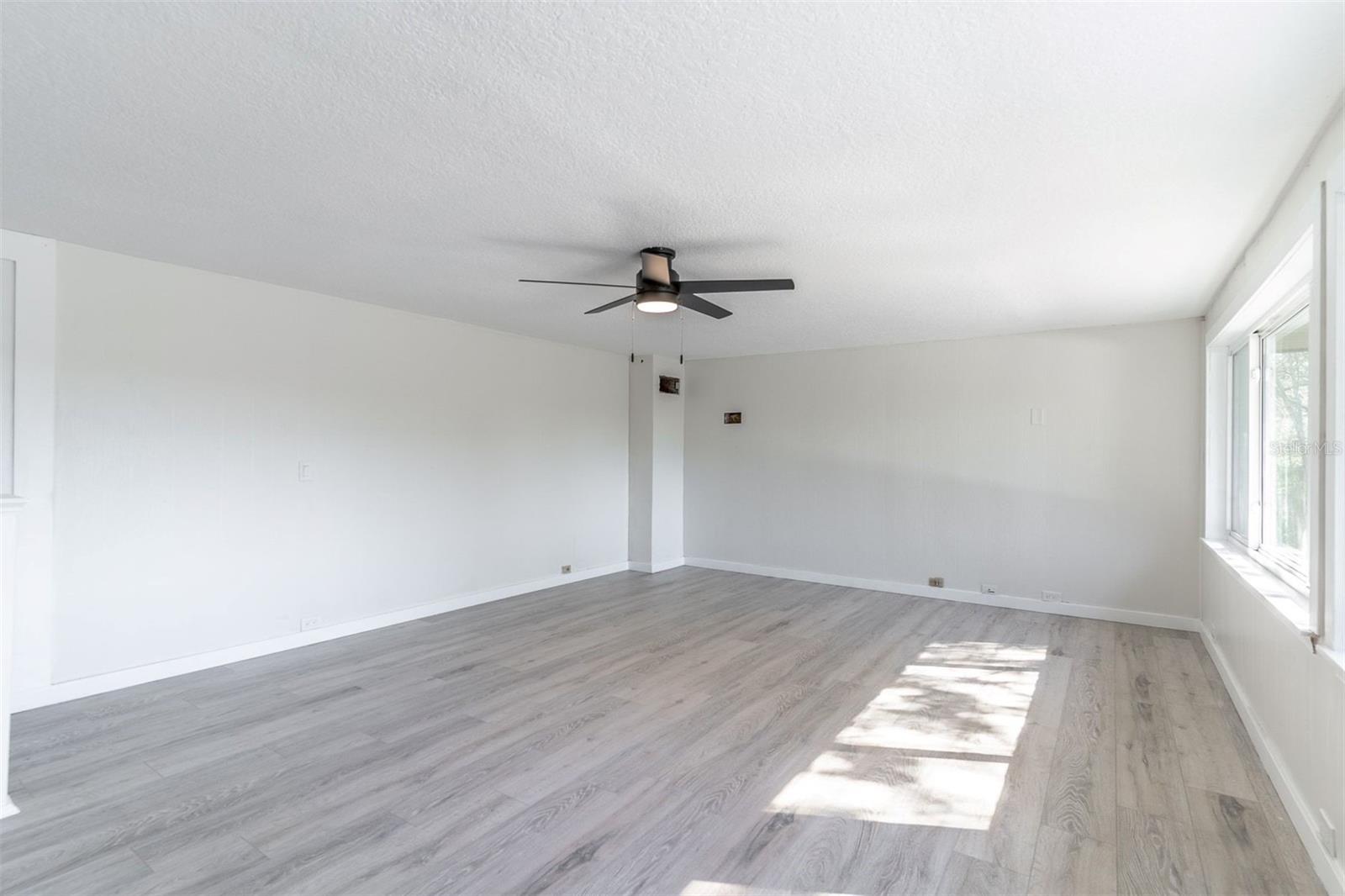 Image 45 of 69 For 16880 63rd Lane