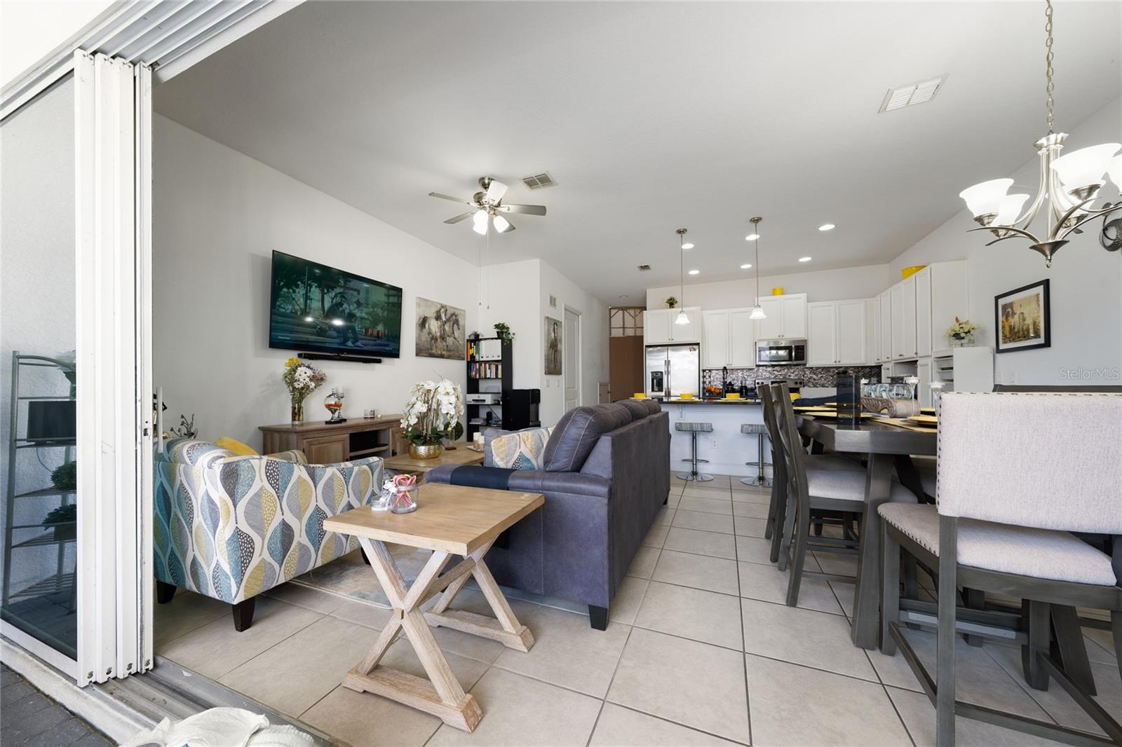 Image 13 of 28 For 282 Captiva Drive