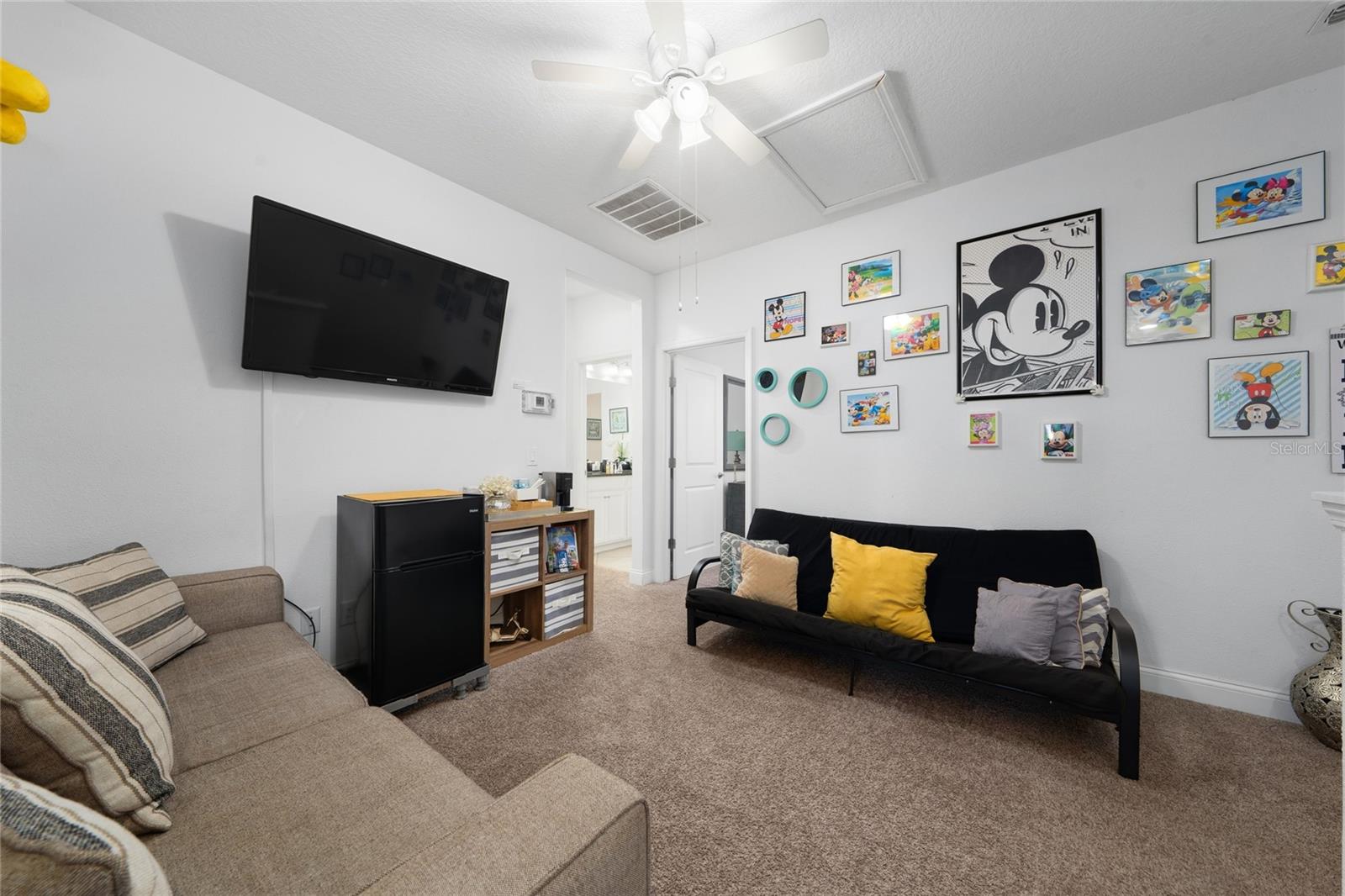 Image 18 of 28 For 282 Captiva Drive