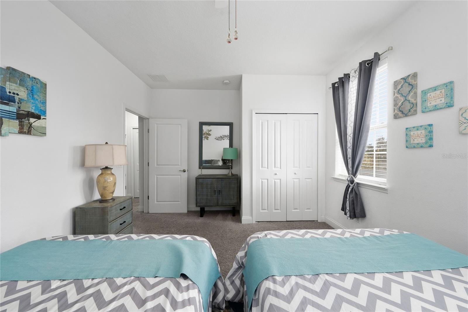 Image 22 of 28 For 282 Captiva Drive