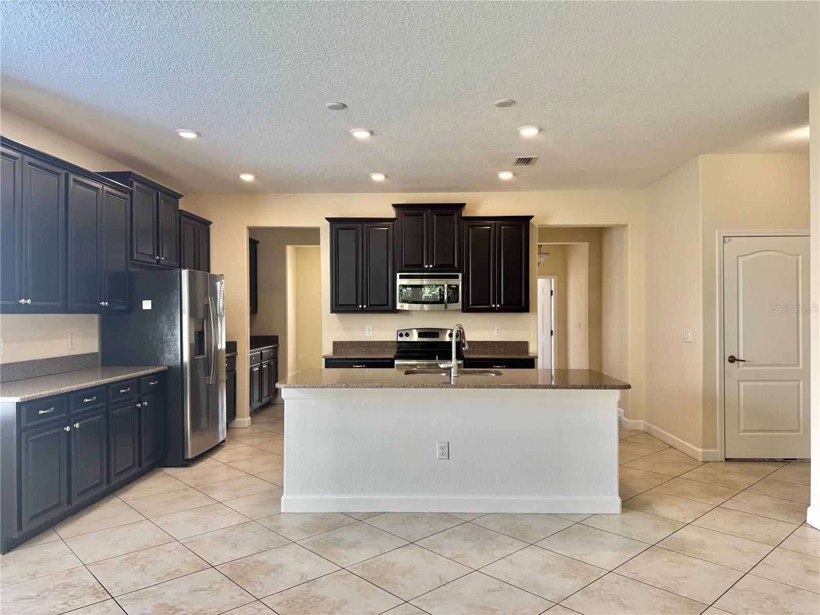 Image 11 of 49 For 2262 Romanum Drive