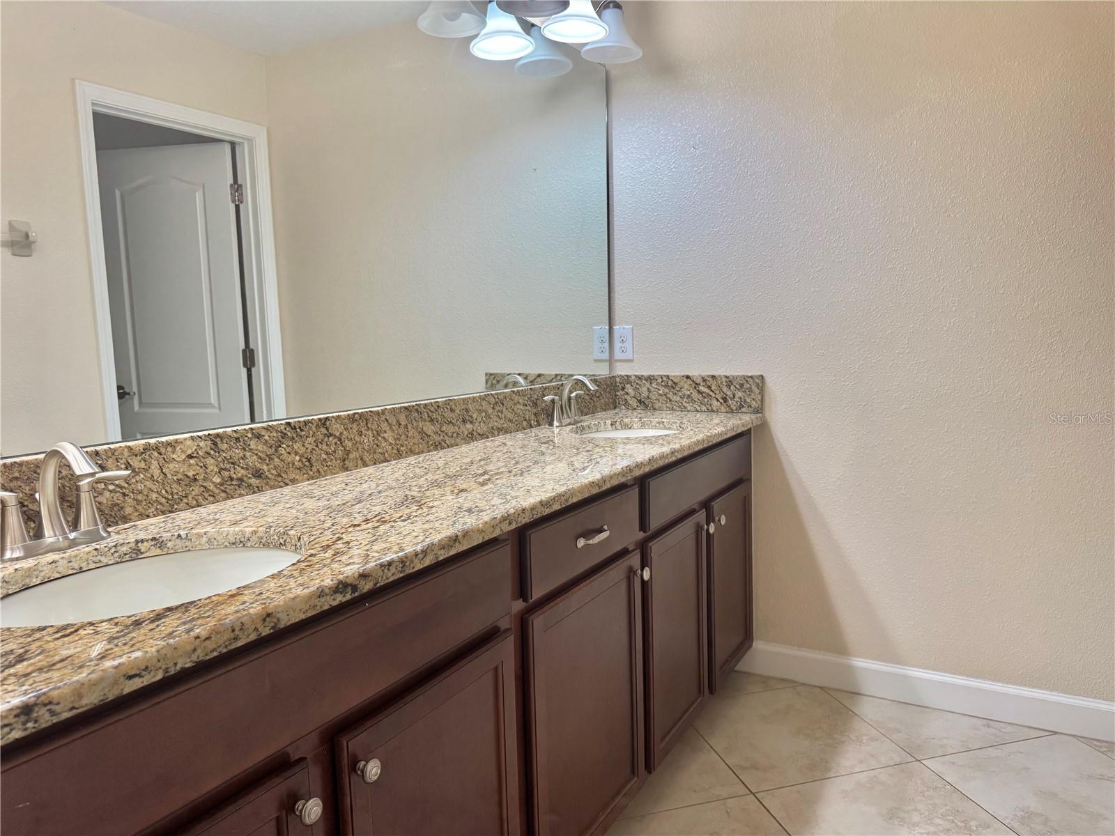 Image 13 of 49 For 2262 Romanum Drive