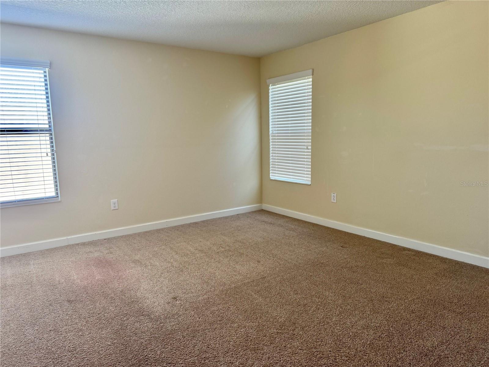 Image 18 of 49 For 2262 Romanum Drive