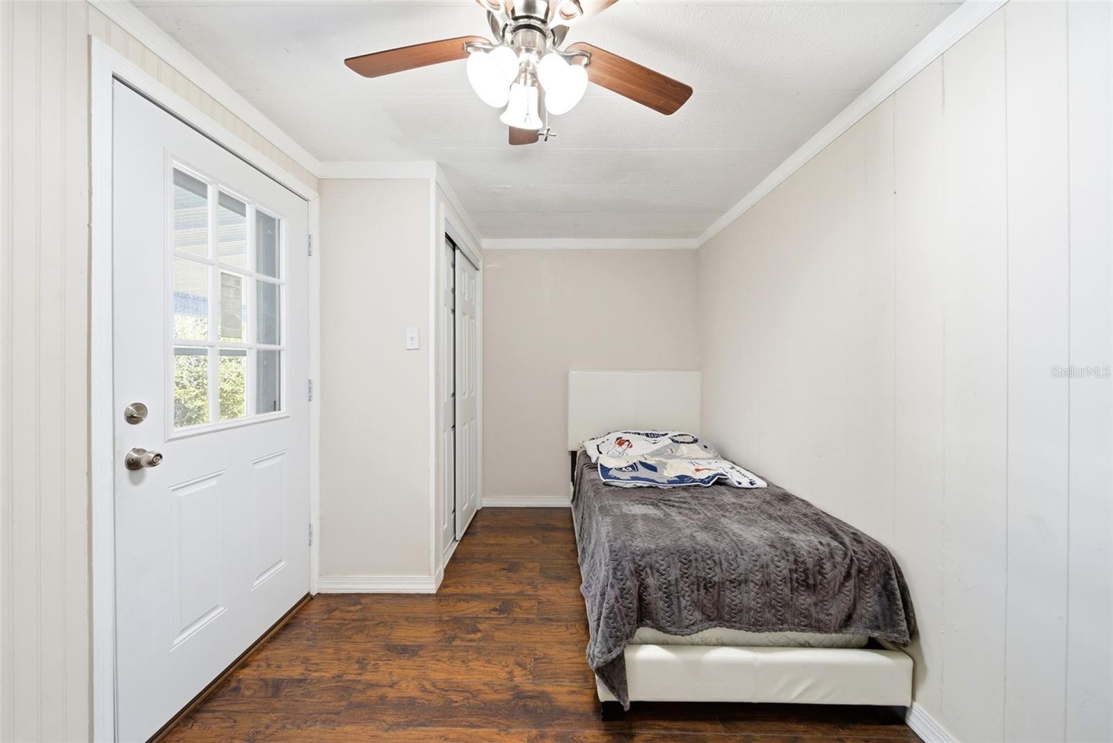 Image 18 of 22 For 3006 Horse Shoe Court