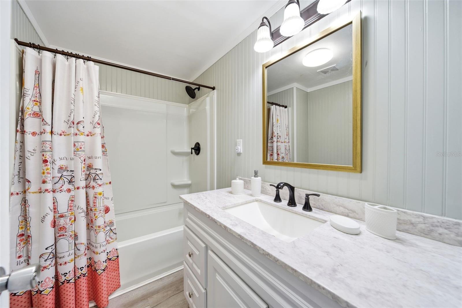 Image 19 of 22 For 3006 Horse Shoe Court