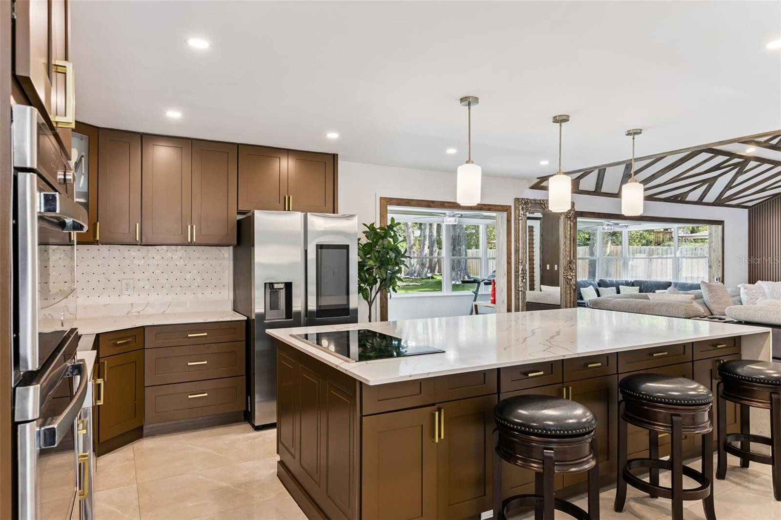 Image 11 of 65 For 202 Jasmine Lane