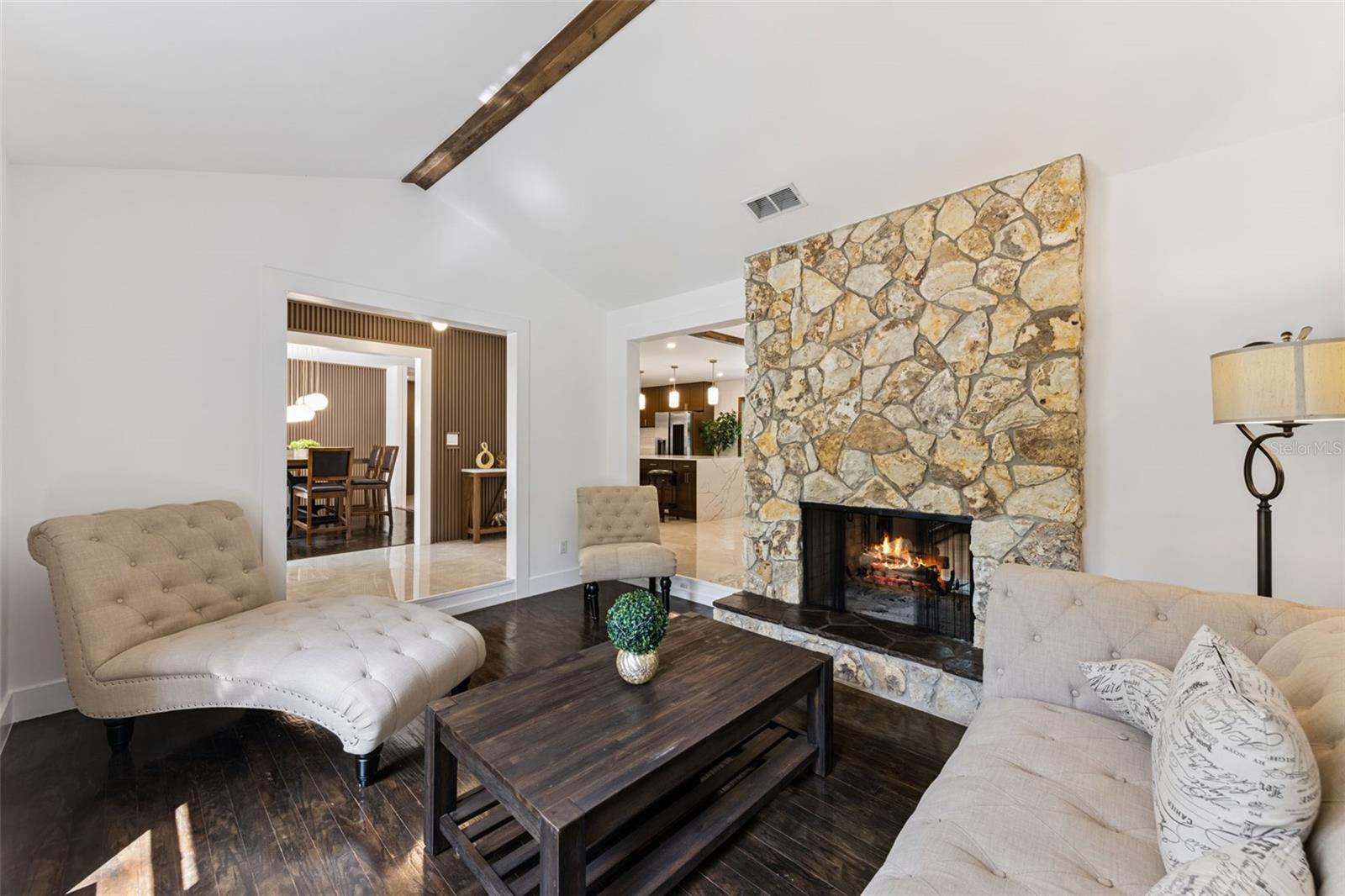 Image 15 of 65 For 202 Jasmine Lane