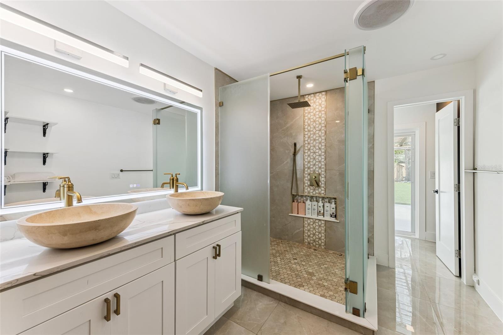 Image 27 of 65 For 202 Jasmine Lane