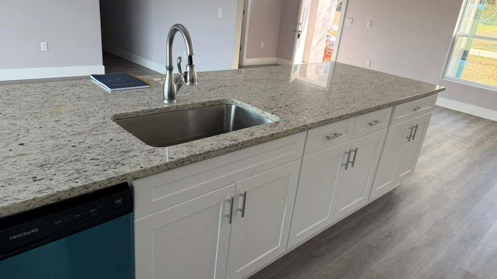 Image 11 of 53 For 6805 Heavitree Drive