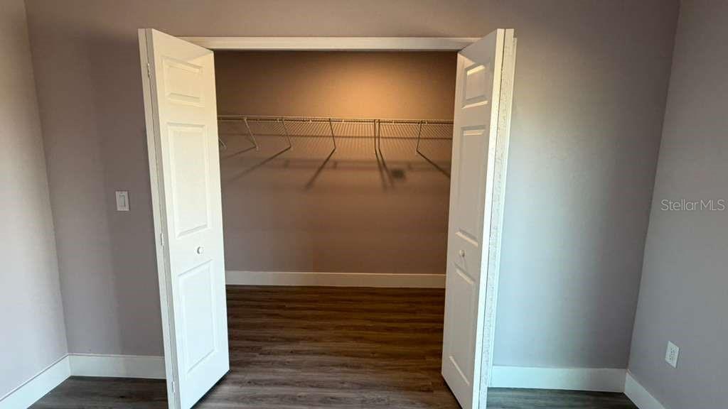 Image 22 of 53 For 6805 Heavitree Drive