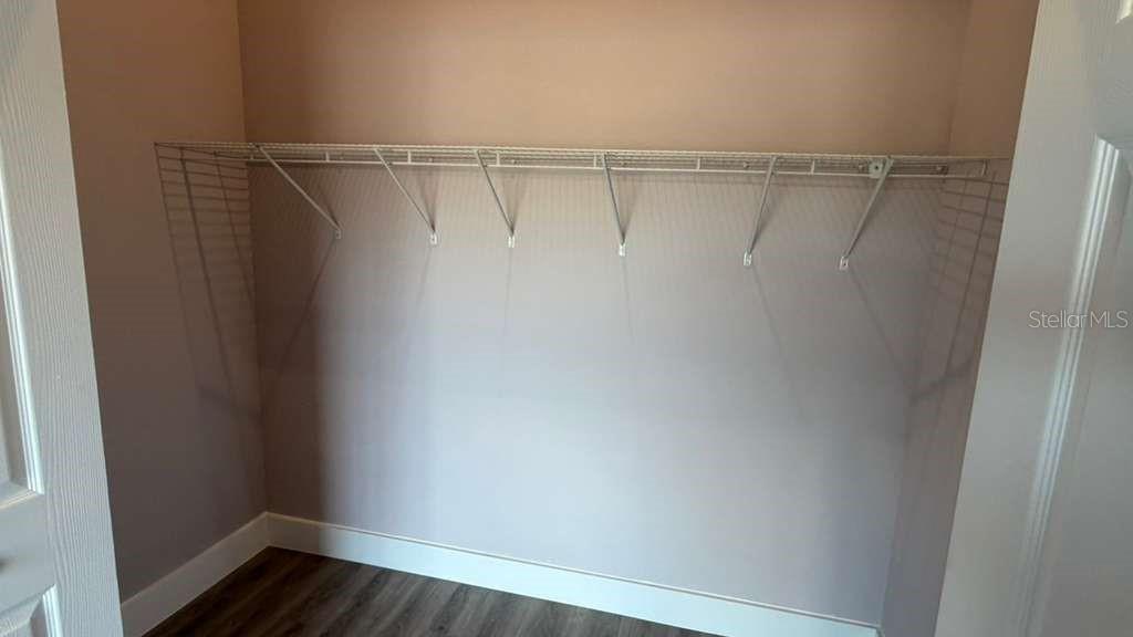 Image 33 of 53 For 6805 Heavitree Drive