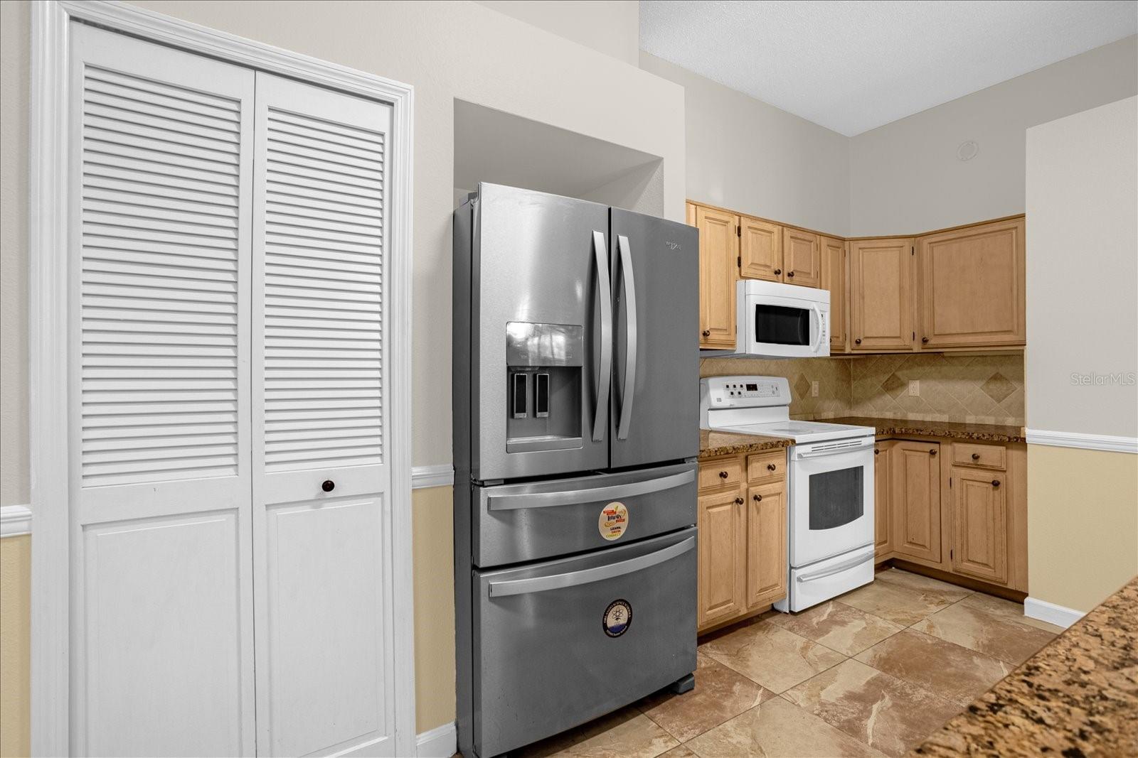 Image 14 of 38 For 14326 Mandolin Drive