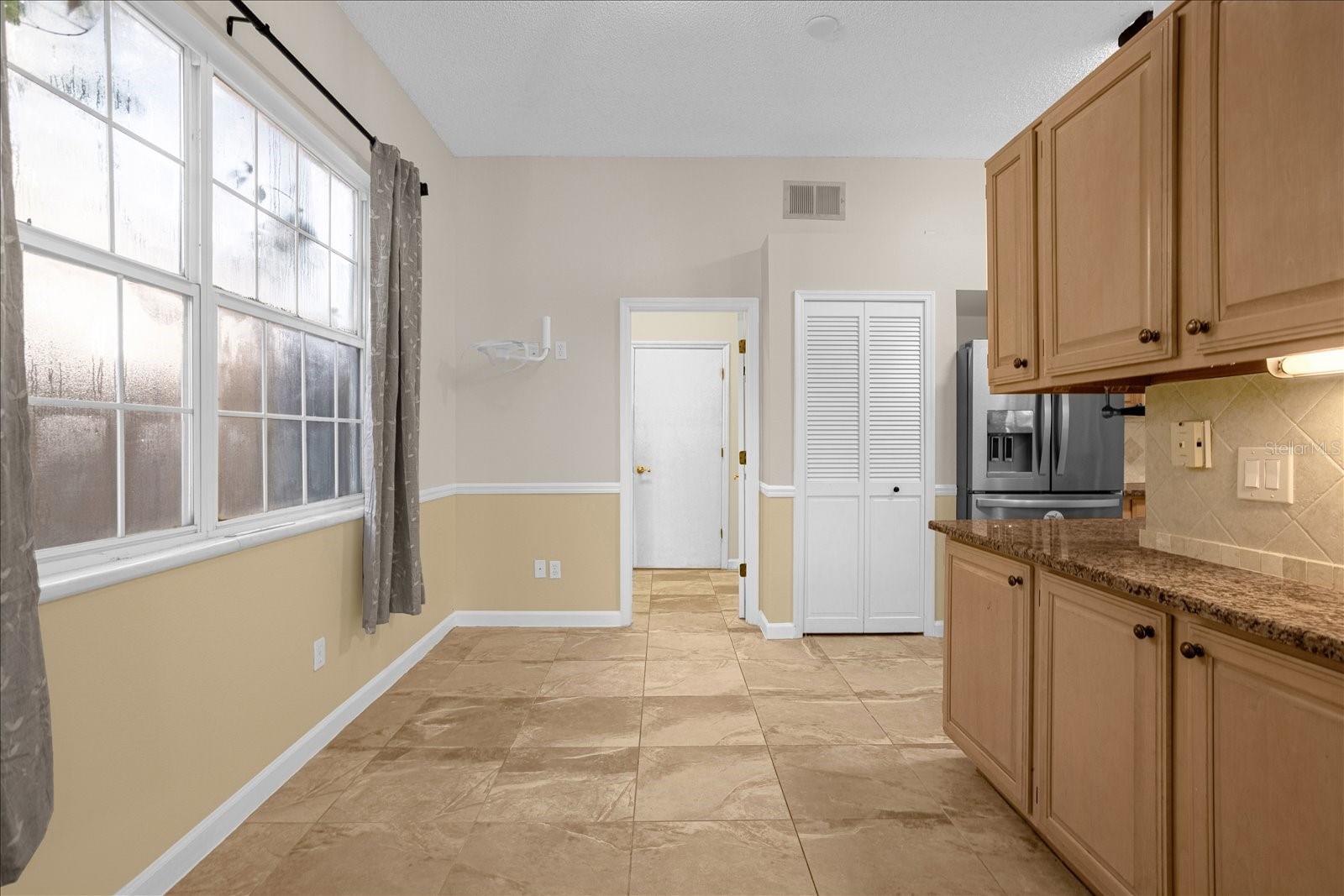 Image 17 of 38 For 14326 Mandolin Drive