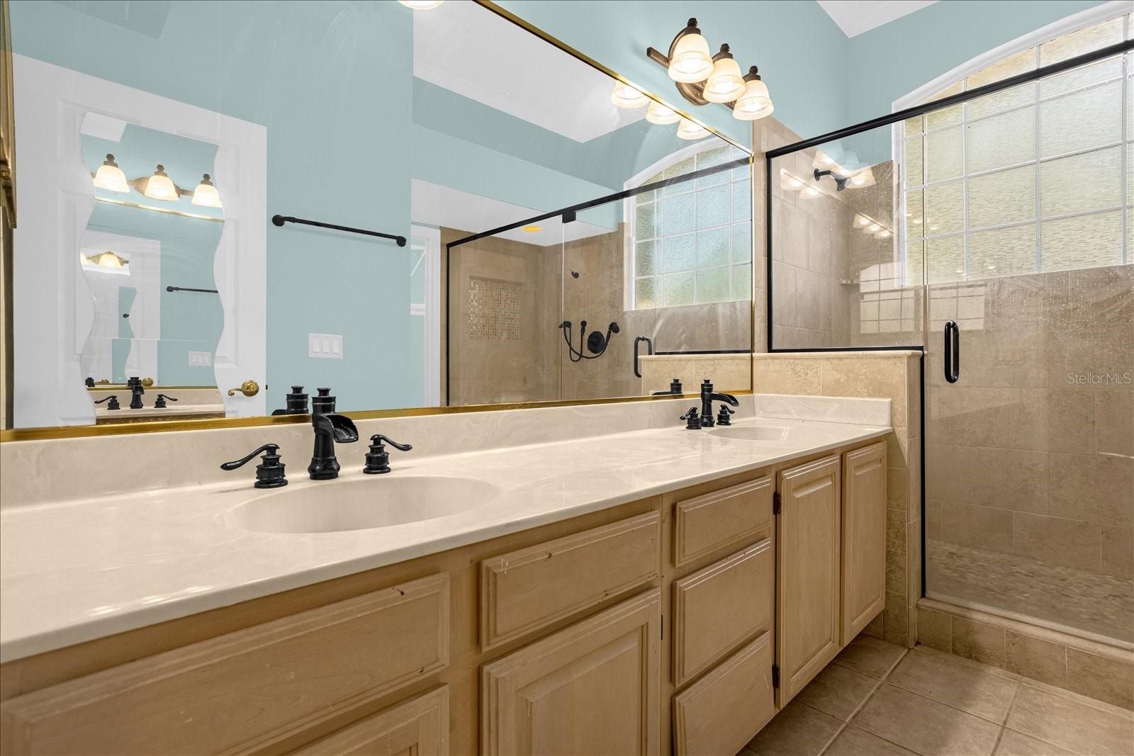 Image 23 of 38 For 14326 Mandolin Drive