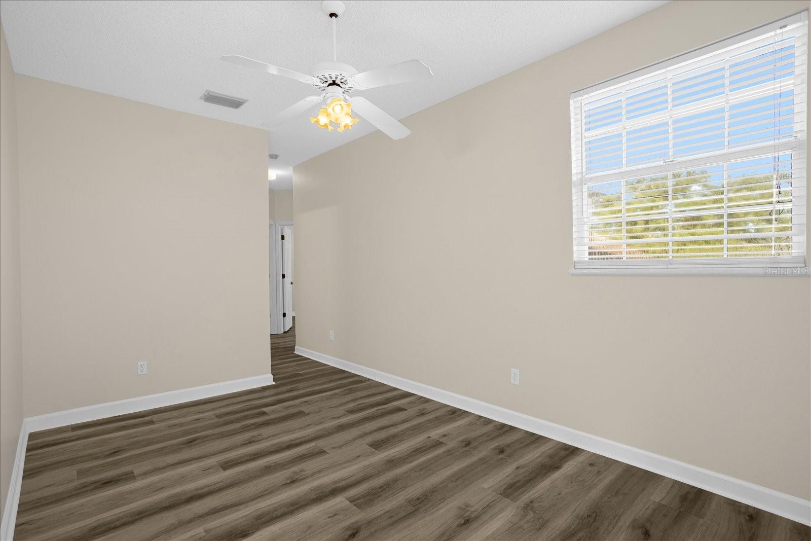 Image 28 of 38 For 14326 Mandolin Drive