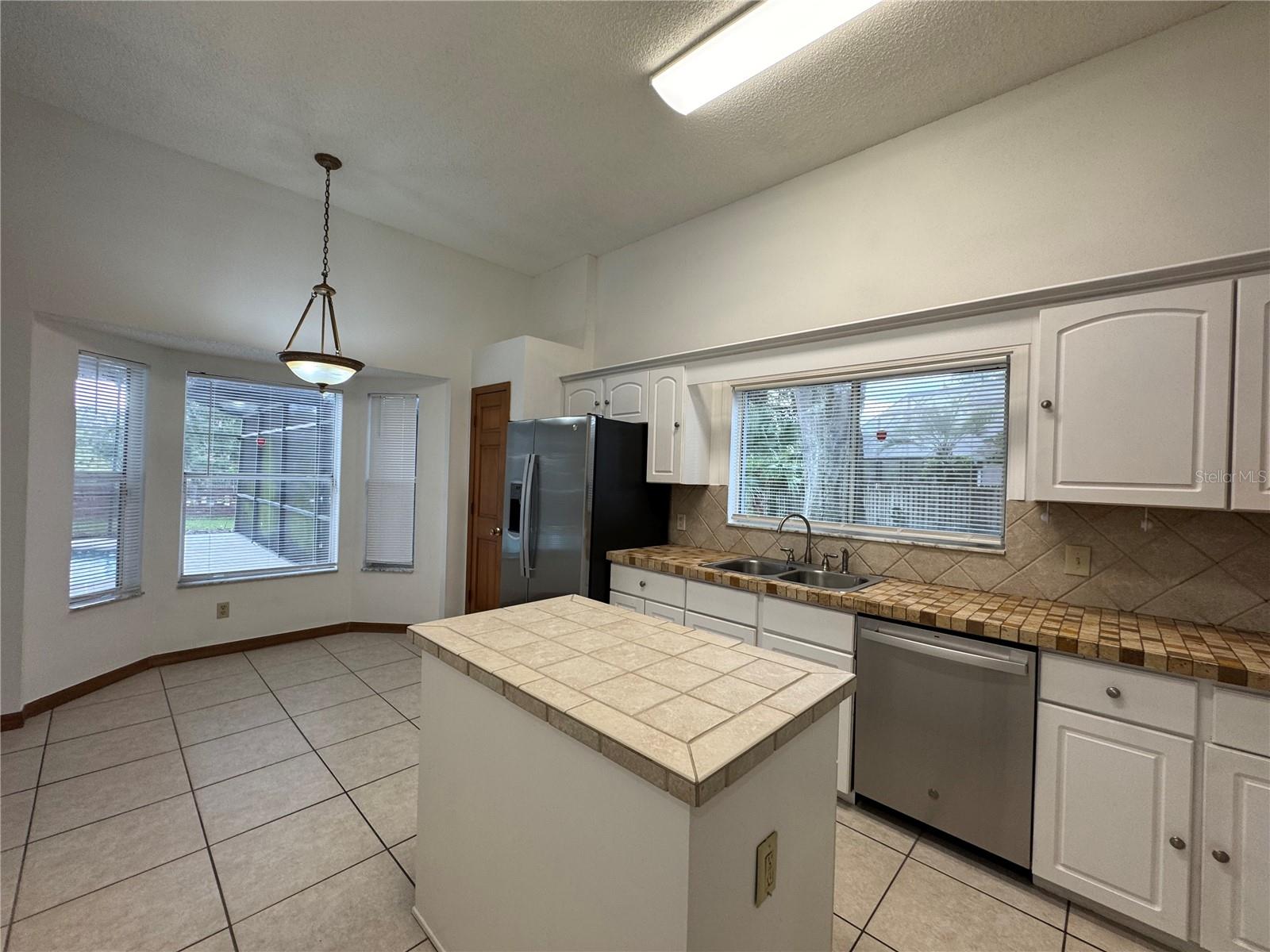 Image 18 of 49 For 1206 Cornerstone Court