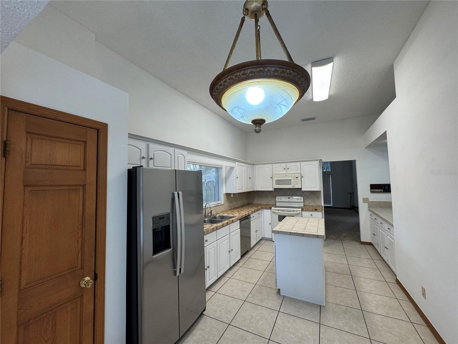 Image 21 of 49 For 1206 Cornerstone Court