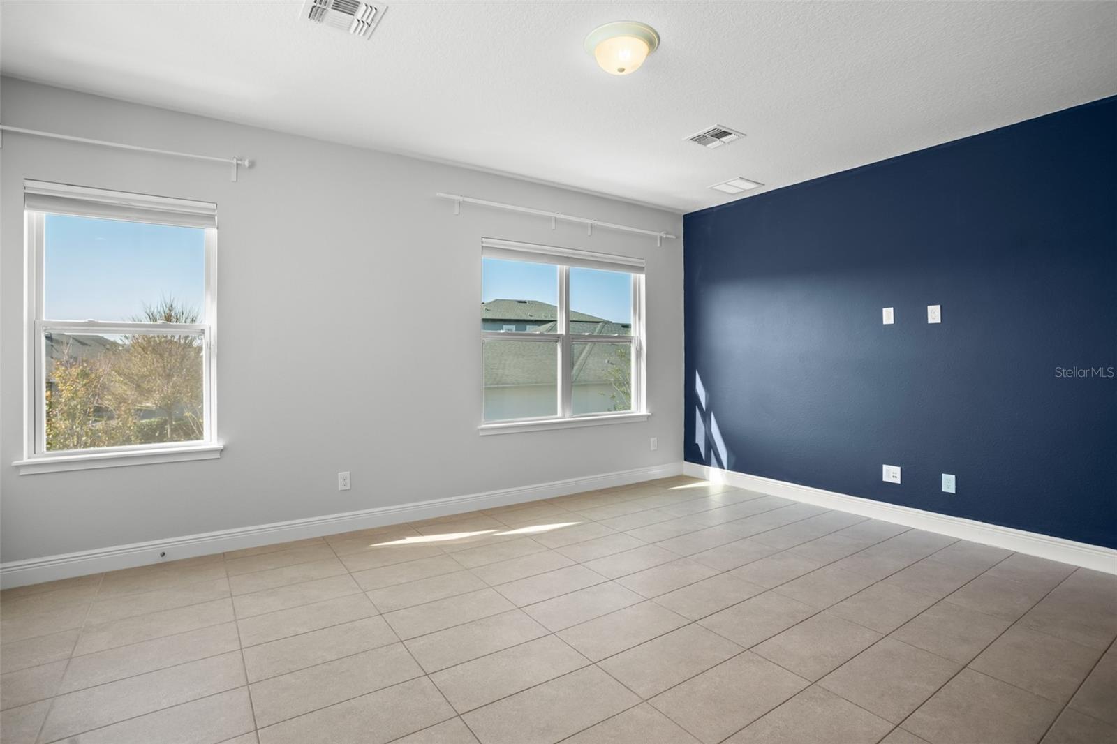 Image 13 of 45 For 13590 Lessing Avenue