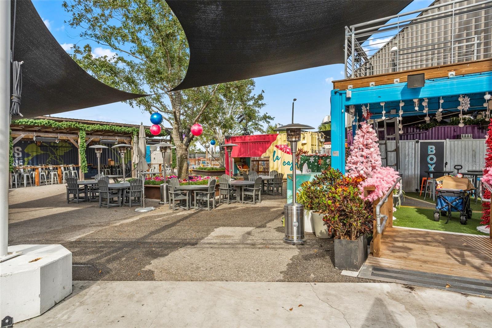 Image 41 of 45 For 13590 Lessing Avenue