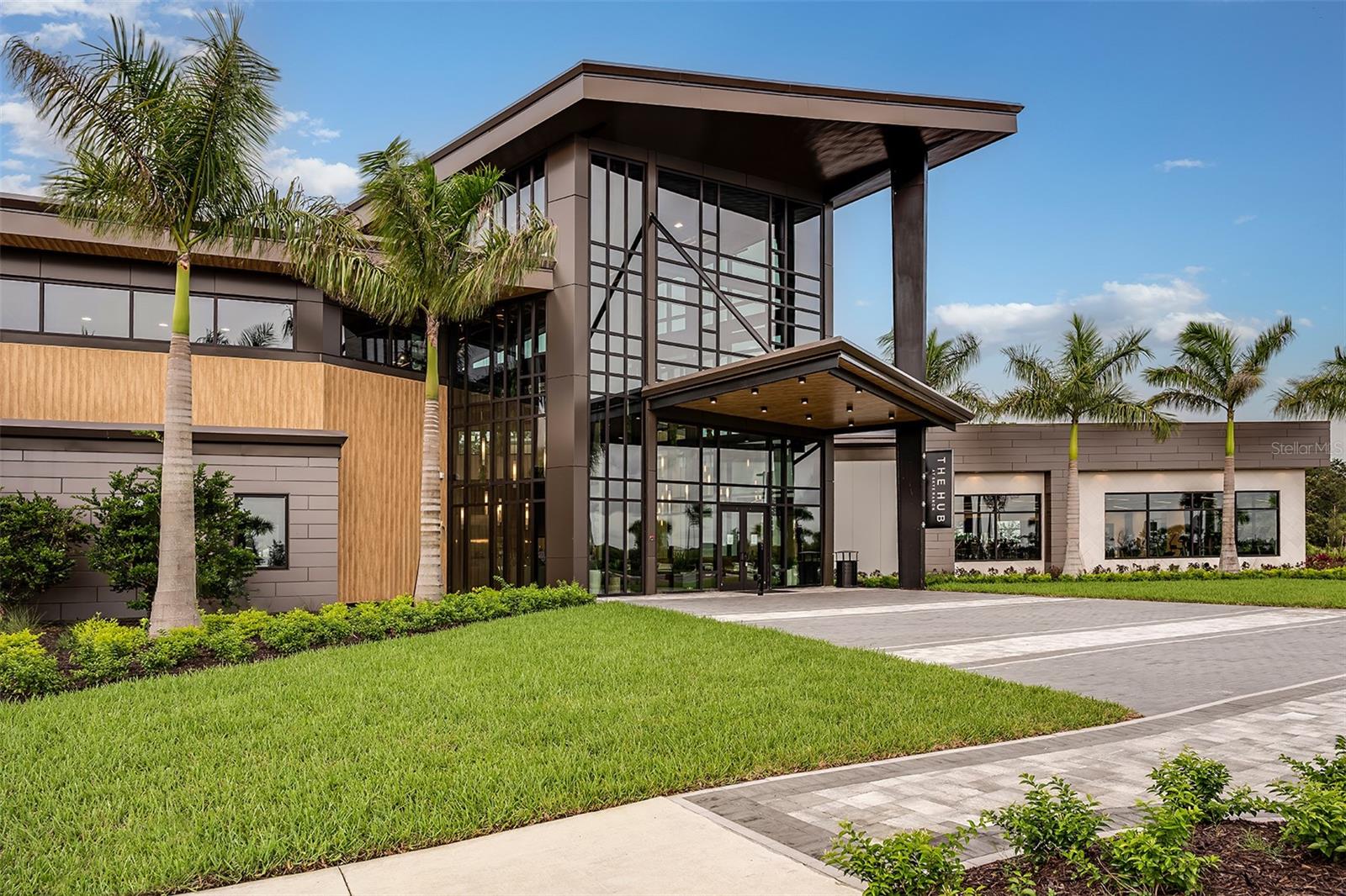 Image 34 of 38 For 5520 Guava Court