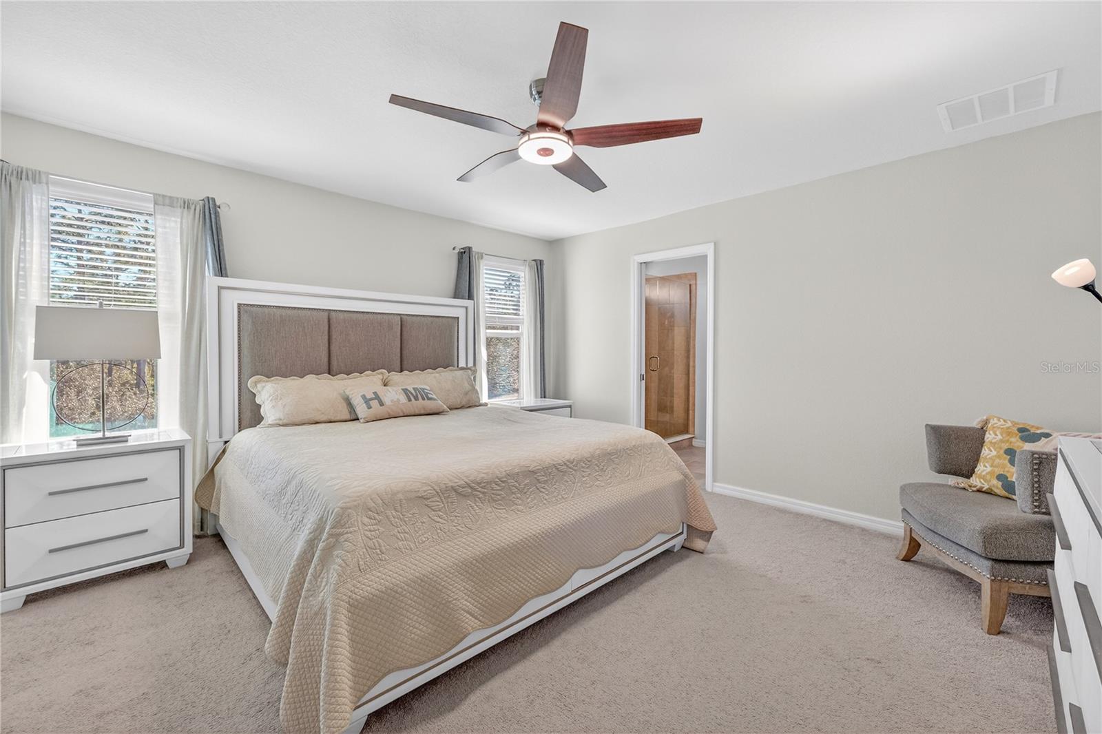 Image 19 of 55 For 17128 Basswood Lane