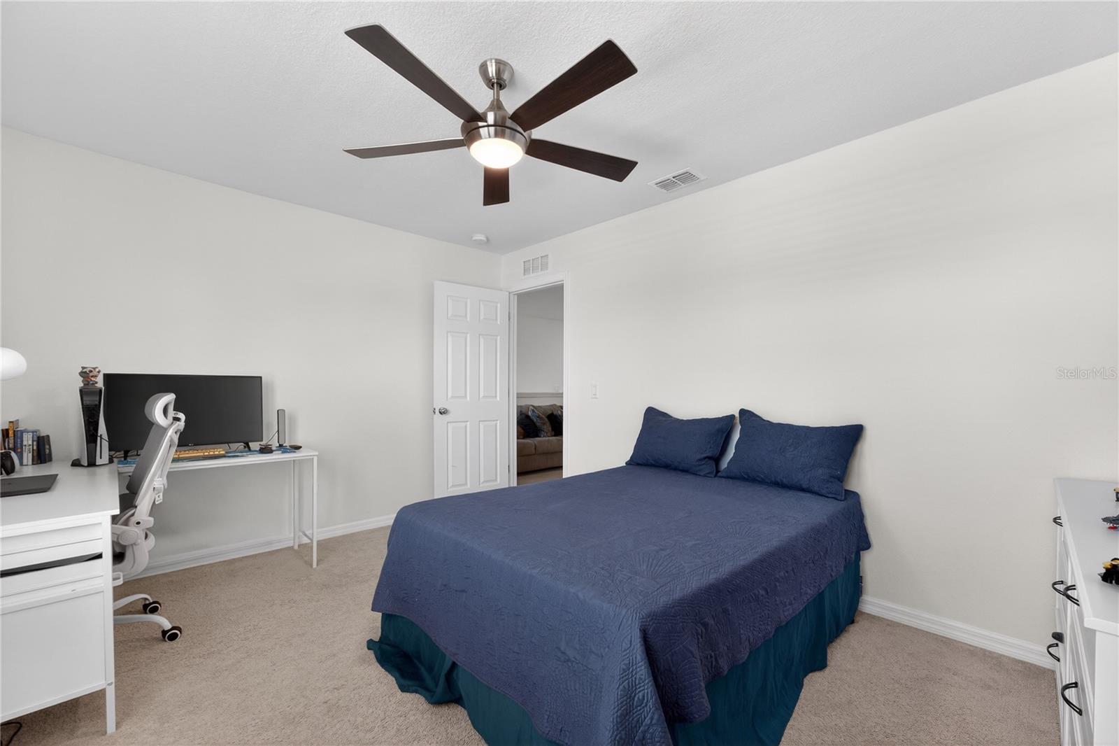 Image 24 of 55 For 17128 Basswood Lane