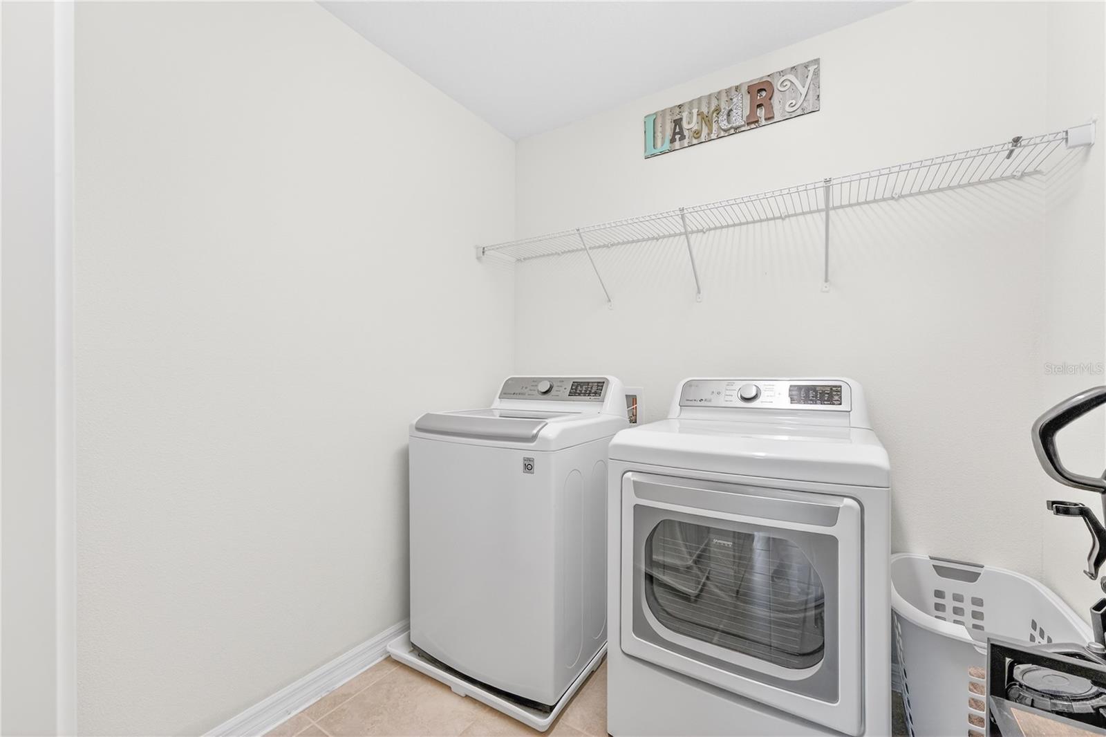 Image 29 of 55 For 17128 Basswood Lane