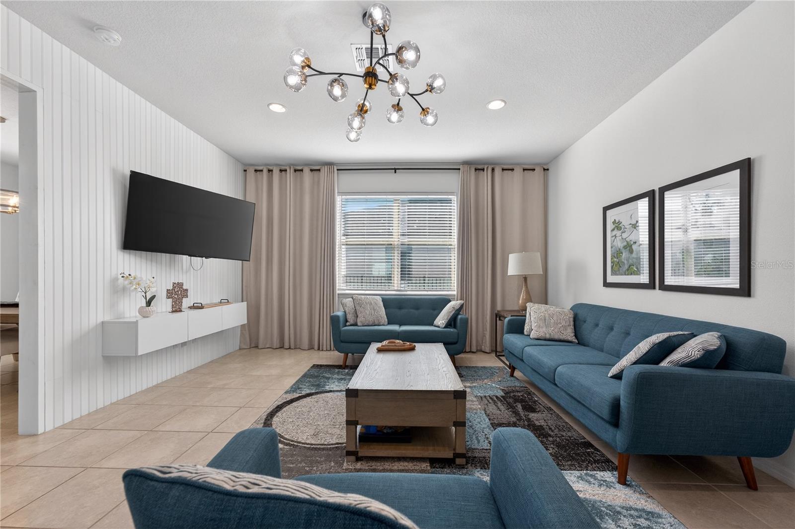 Image 5 of 55 For 17128 Basswood Lane