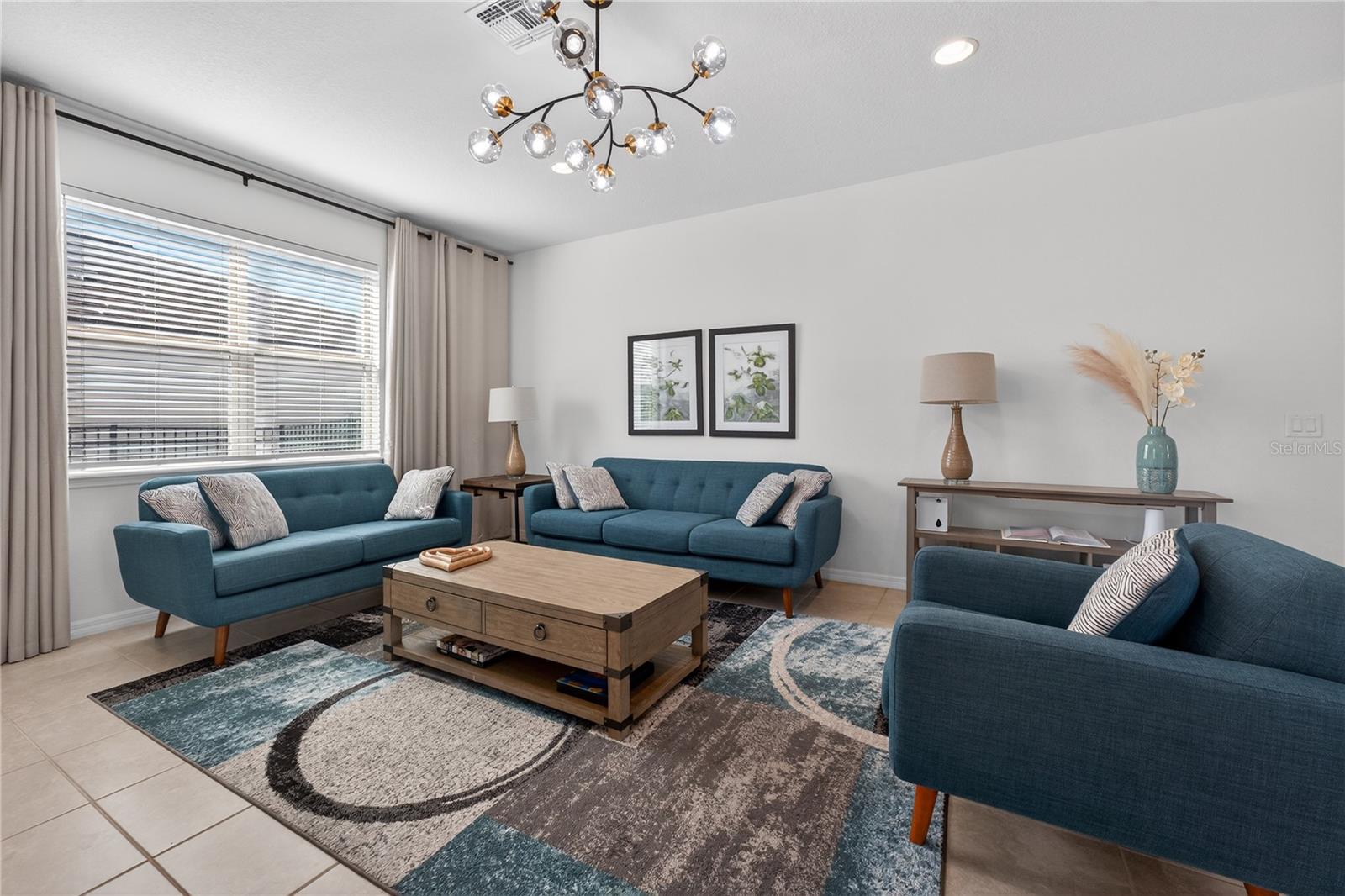 Image 7 of 55 For 17128 Basswood Lane