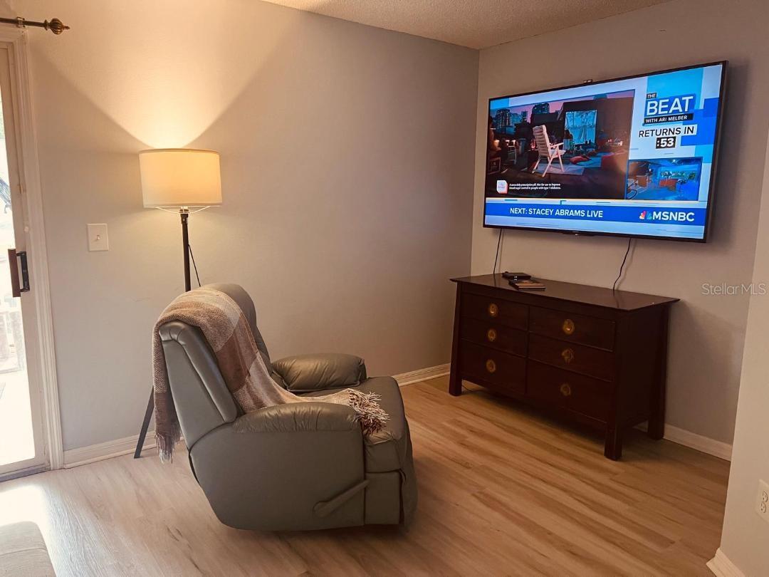 Image 16 of 20 For 609 Prince Lane