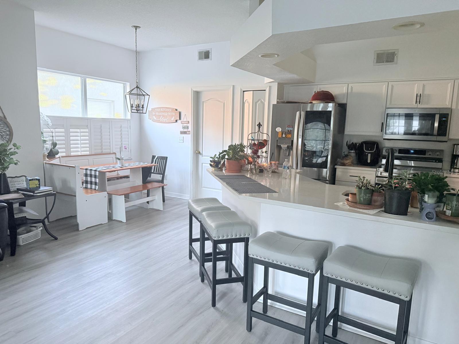 Image 5 of 20 For 609 Prince Lane