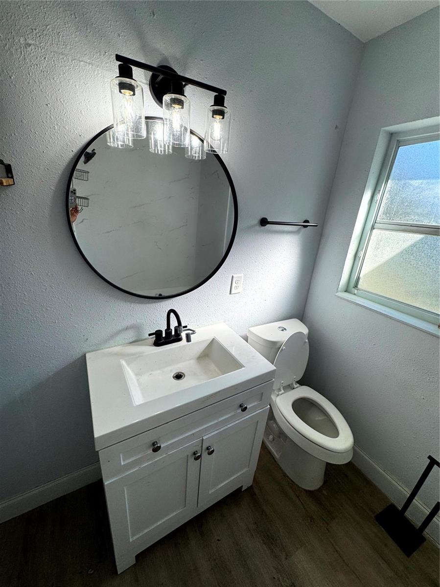 Image 47 of 47 For 1412 Lakecrest Drive