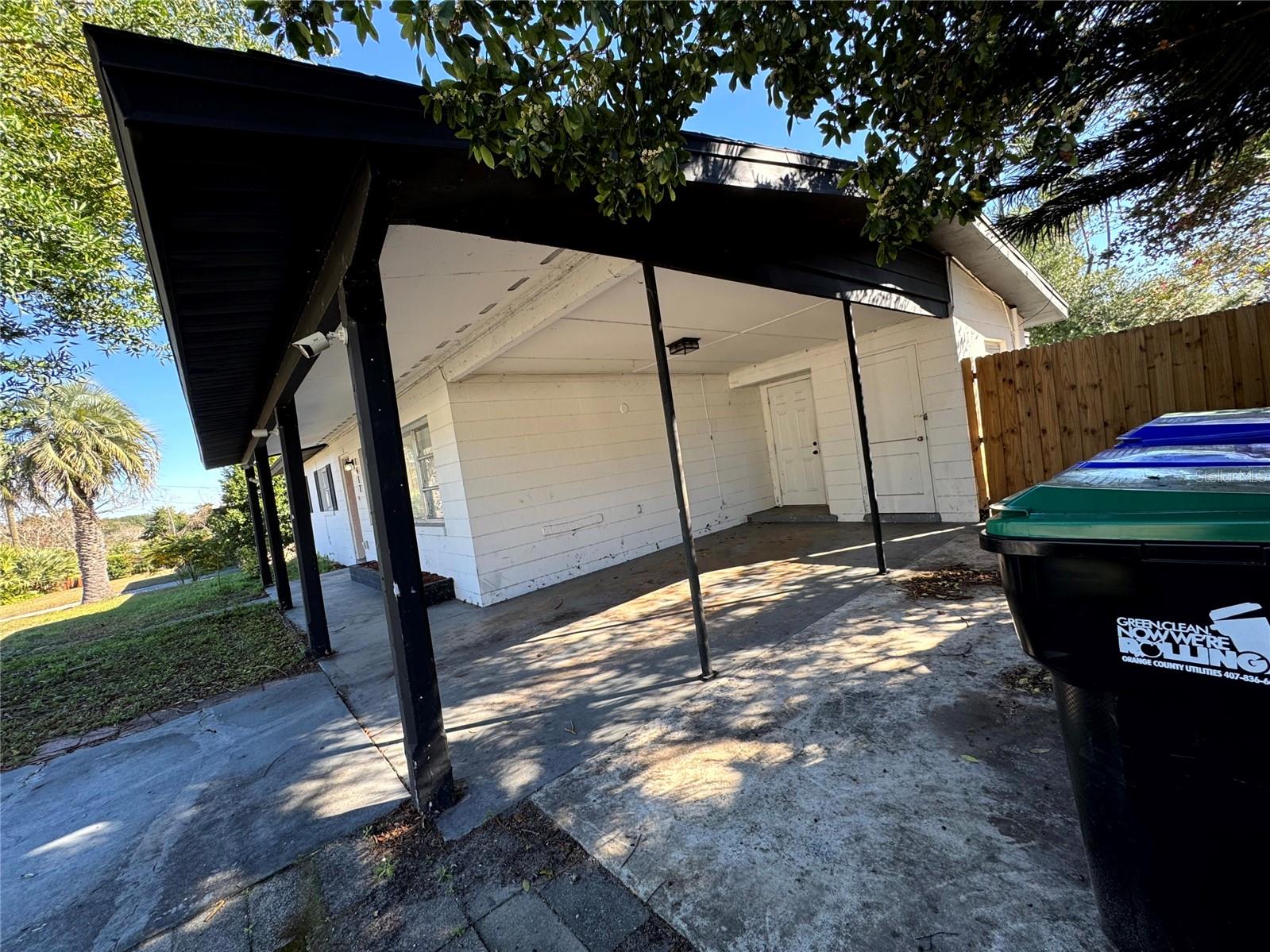 Image 5 of 47 For 1412 Lakecrest Drive