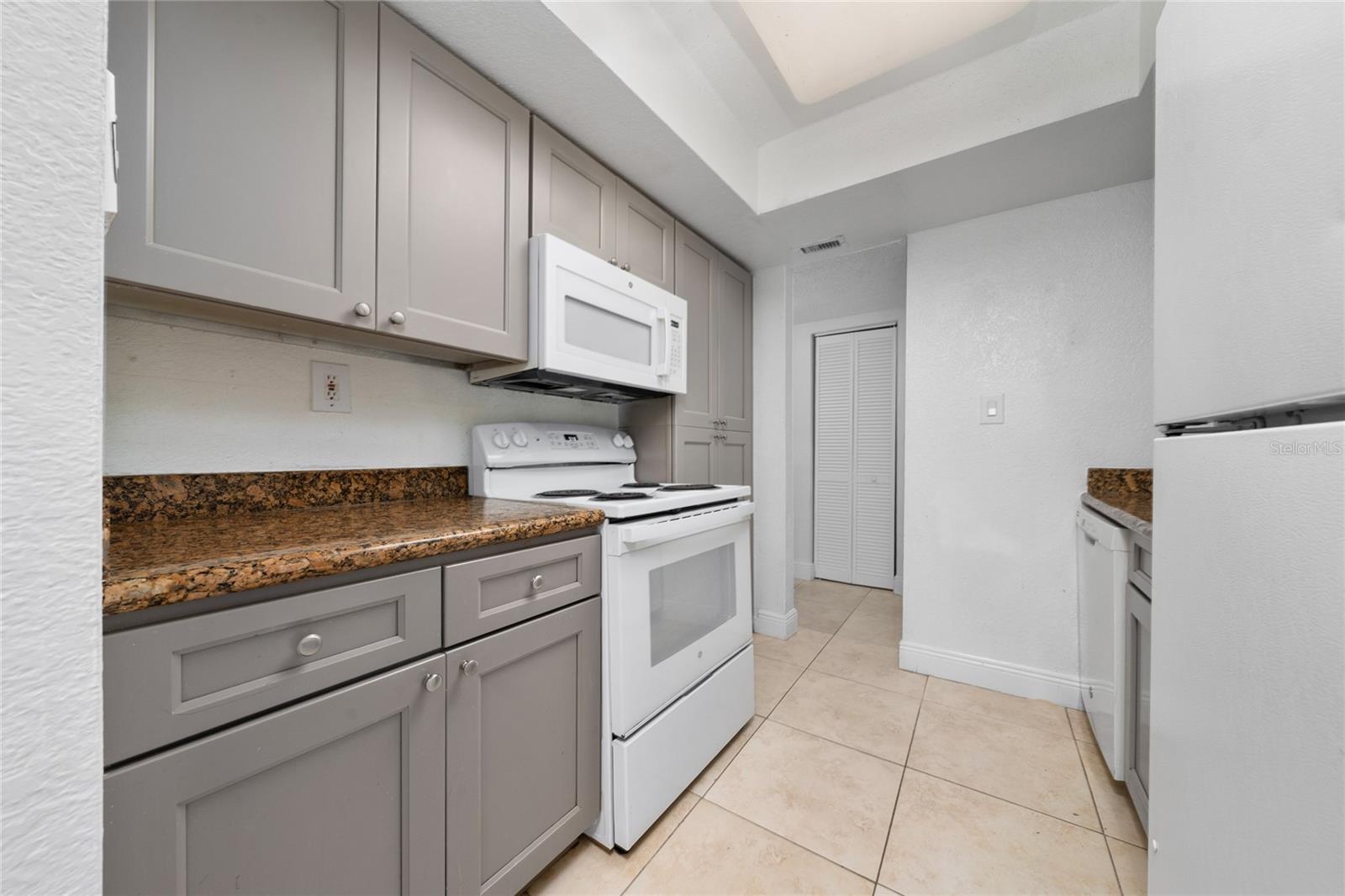 Image 6 of 32 For 4809 Texas Avenue 4809b