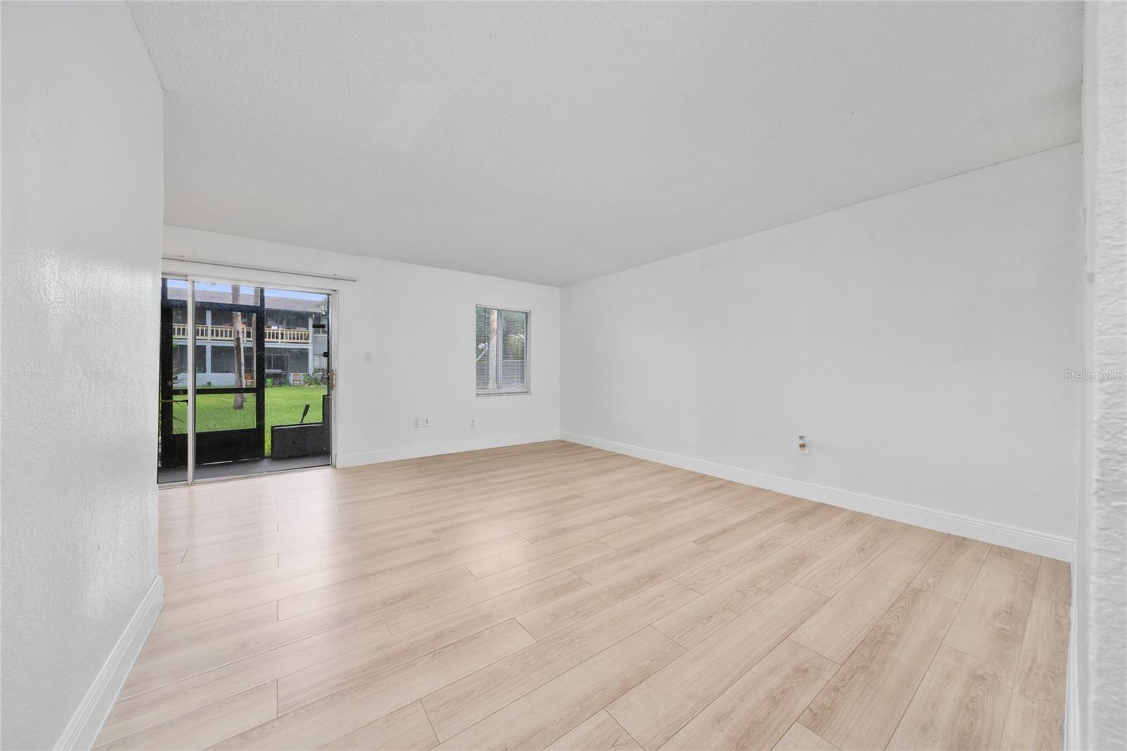 Image 7 of 32 For 4809 Texas Avenue 4809b