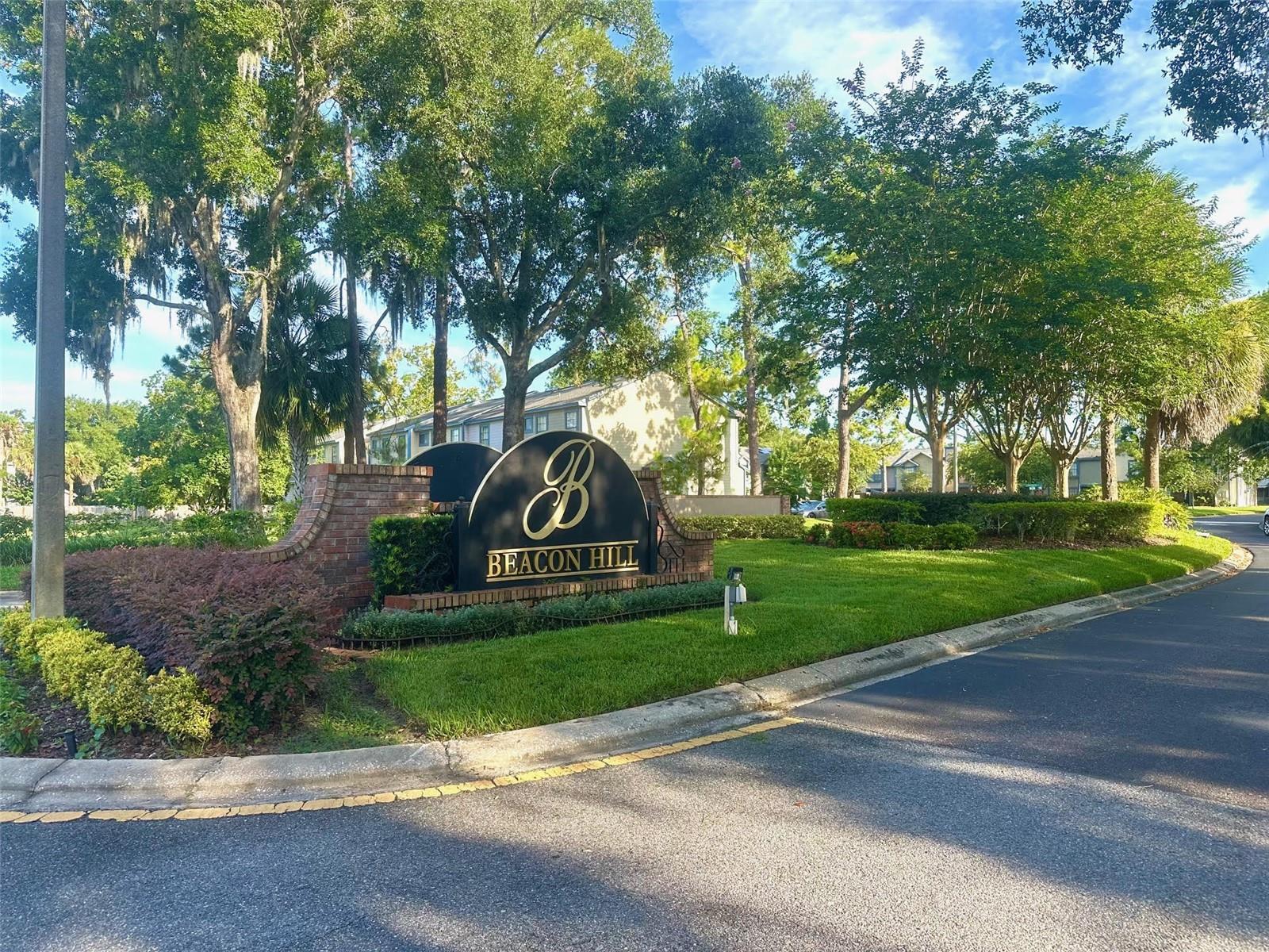 Image 25 of 31 For 2954 Embassy Court