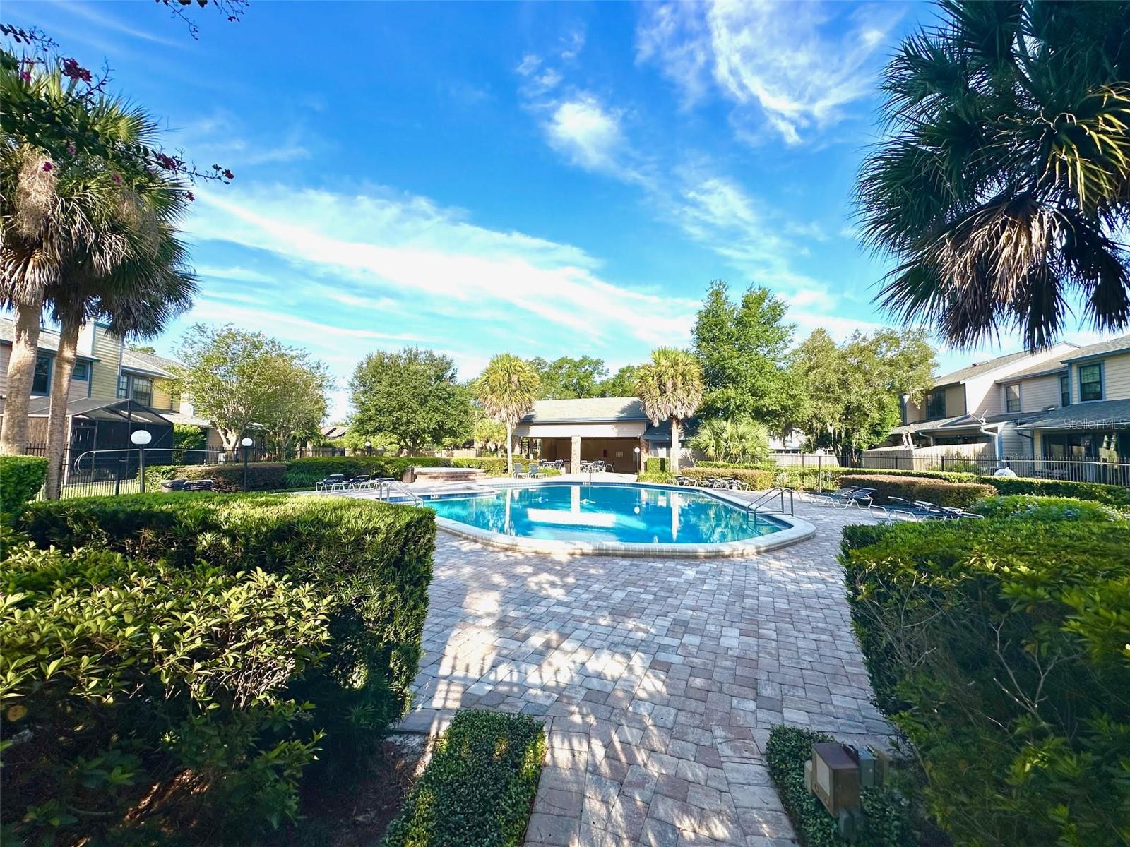 Image 27 of 31 For 2954 Embassy Court