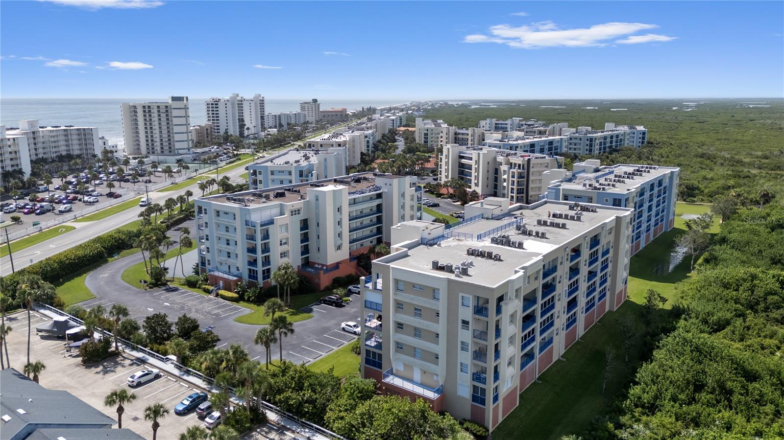 Image 31 of 33 For 5300 Atlantic Avenue 4-407