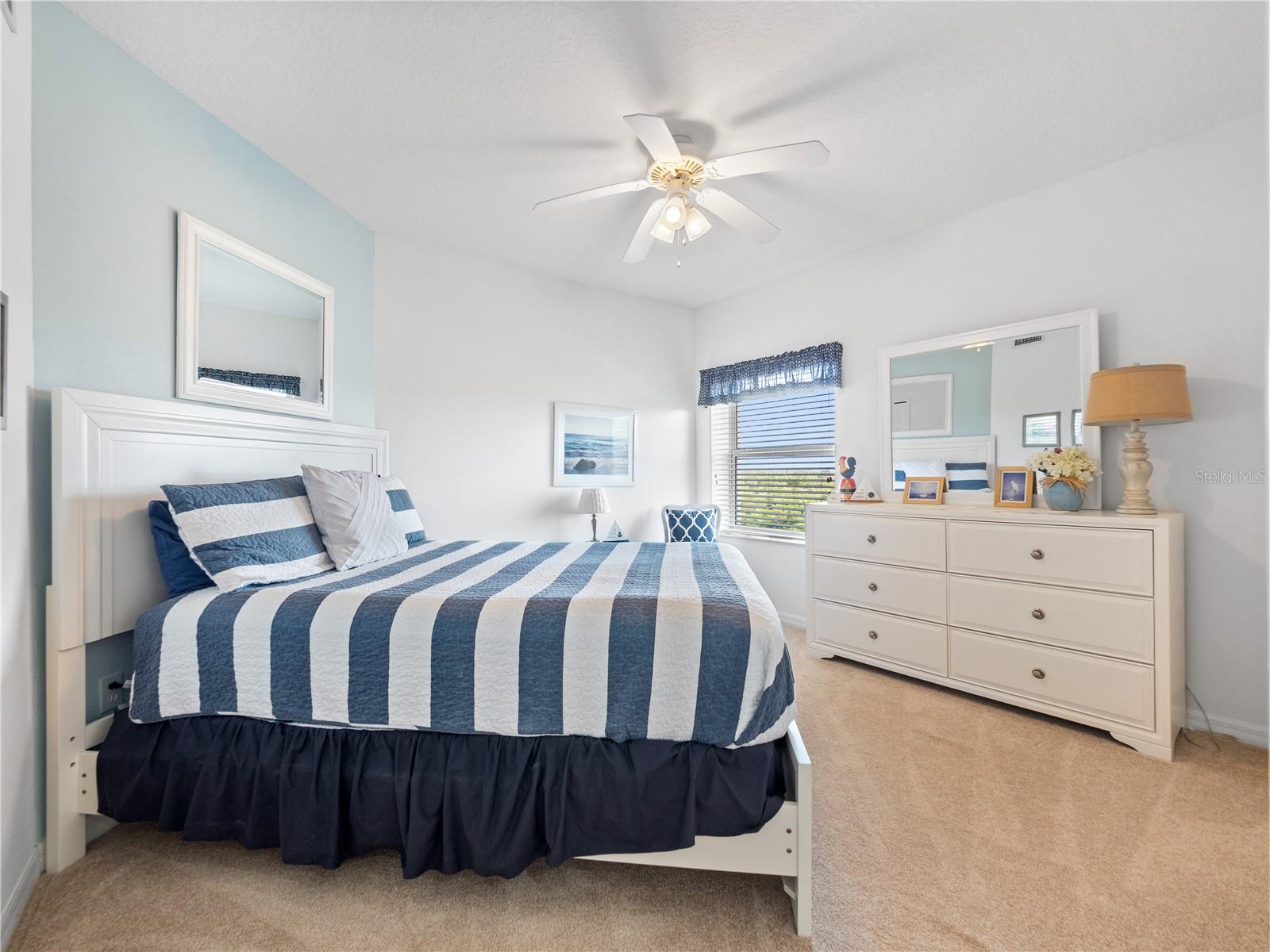 Image 8 of 33 For 5300 Atlantic Avenue 4-407