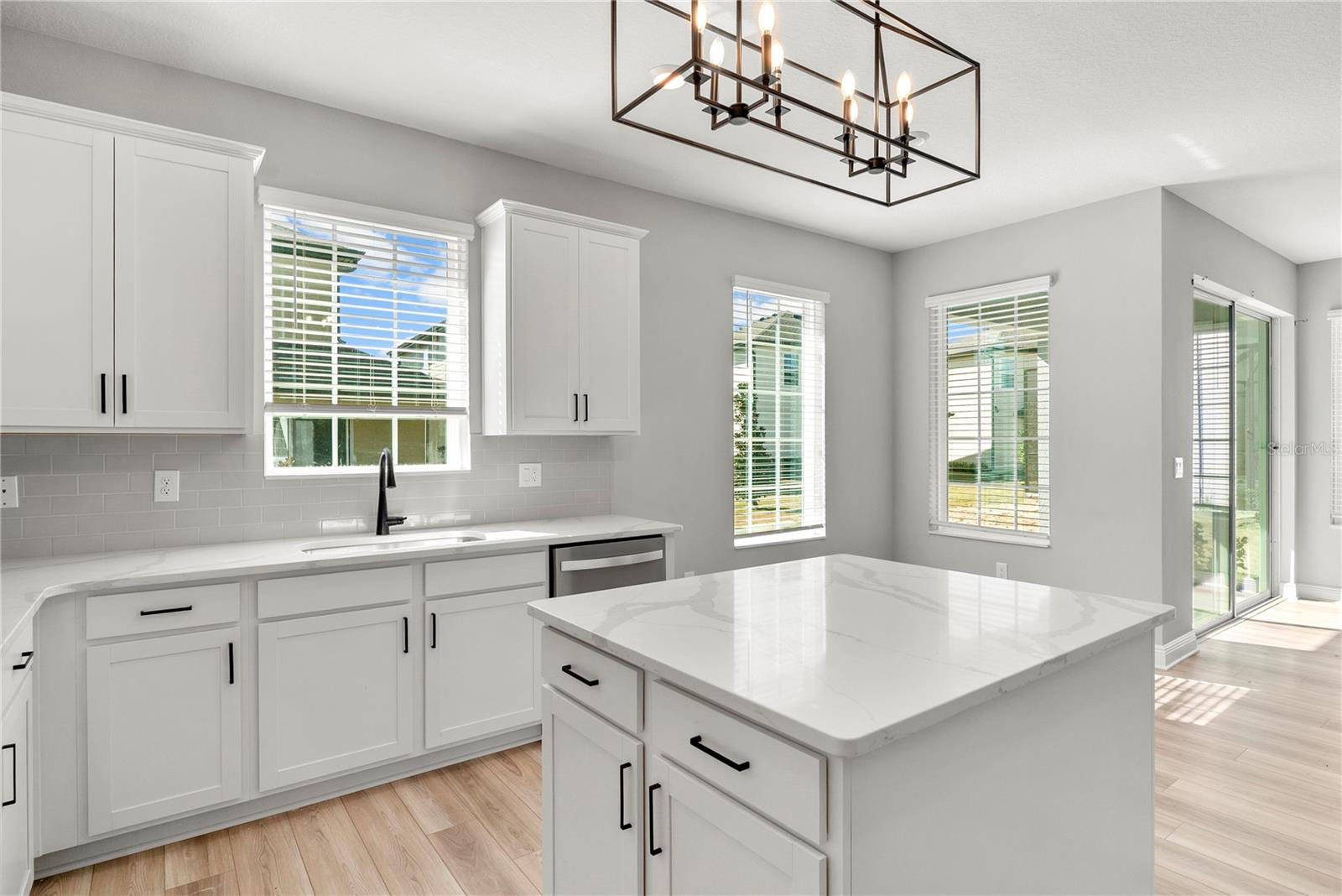 Image 18 of 43 For 7721 Somersworth Drive