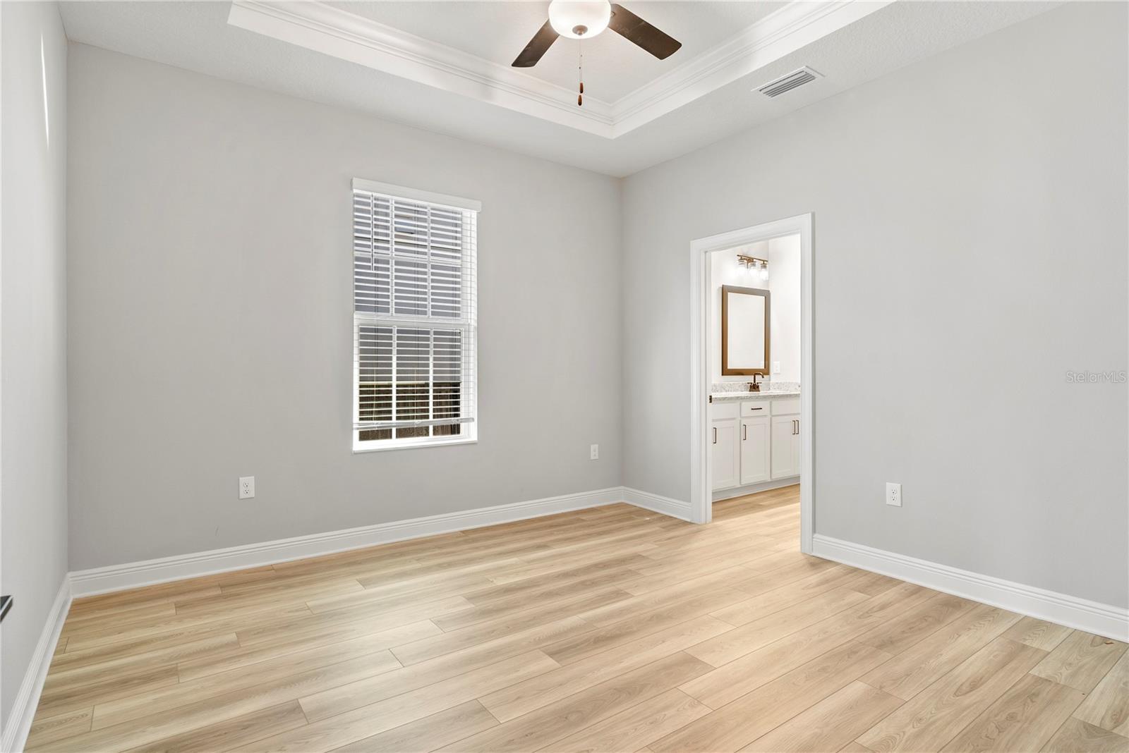 Image 28 of 43 For 7721 Somersworth Drive