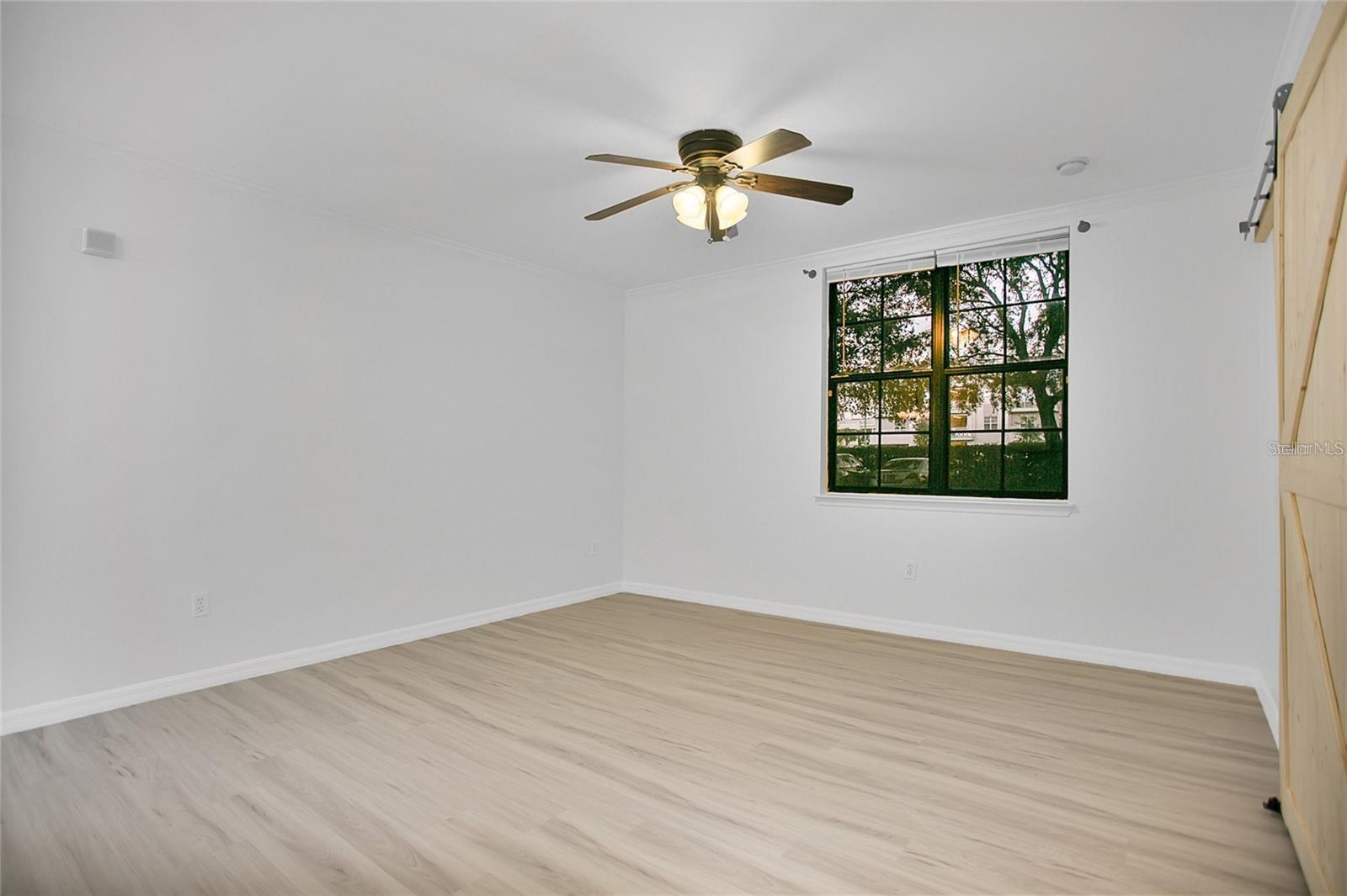 Image 11 of 27 For 710 Siena Palm Drive 104