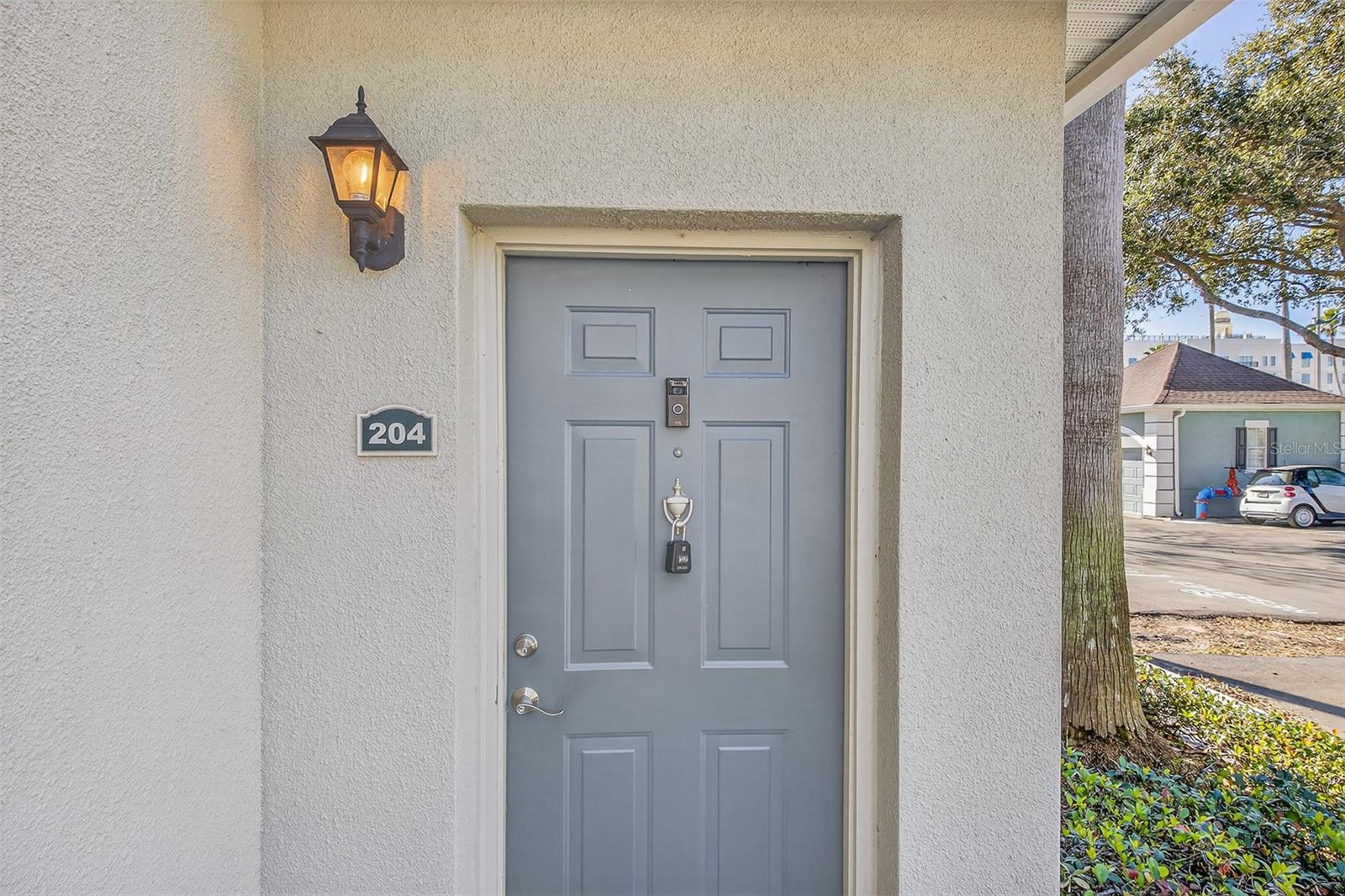 Image 11 of 57 For 760 Siena Palm Drive 204