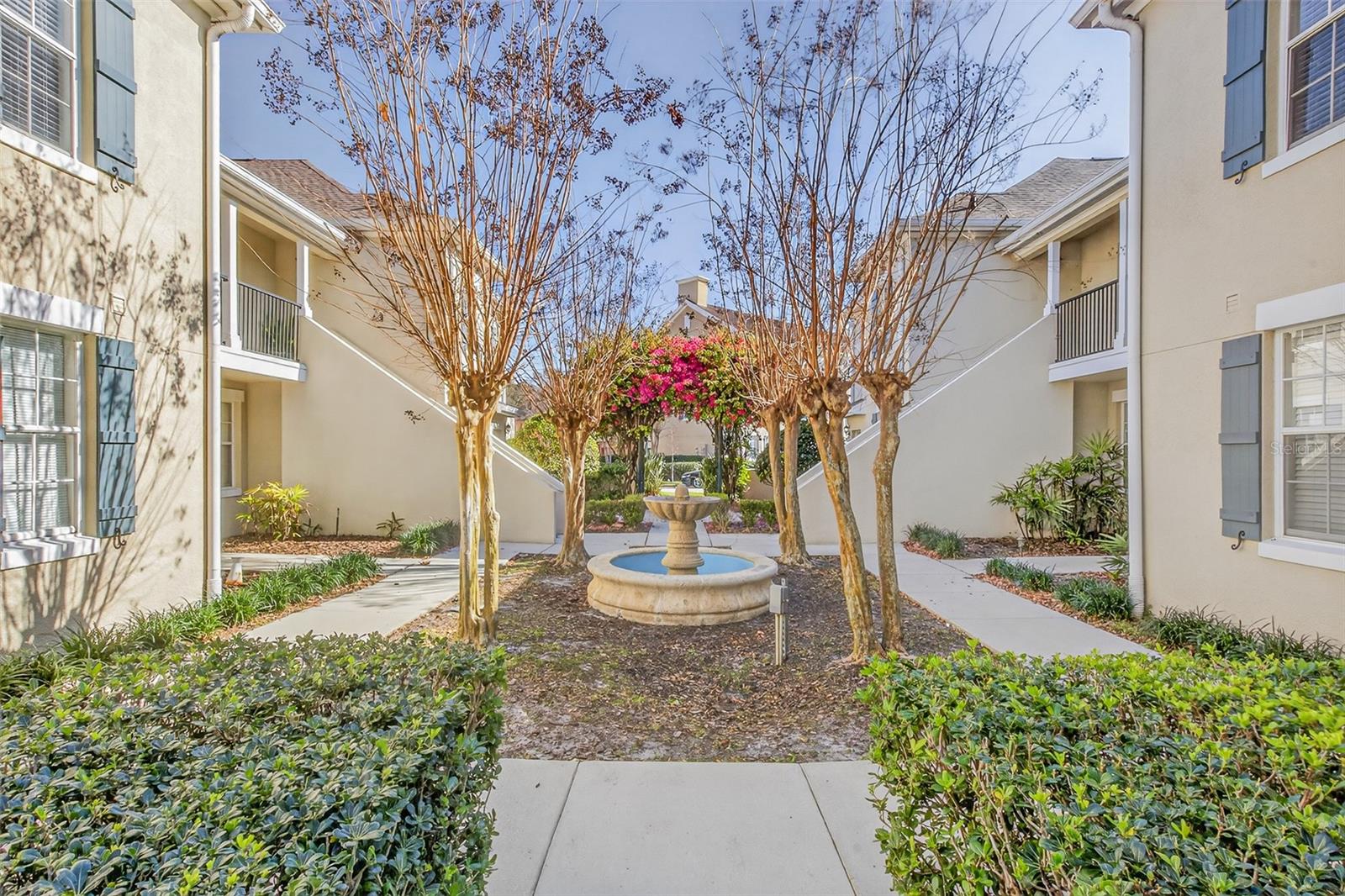 Image 4 of 57 For 760 Siena Palm Drive 204