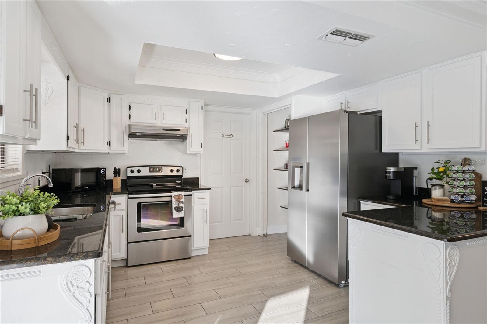 Image 10 of 31 For 7608 Govern Boulevard