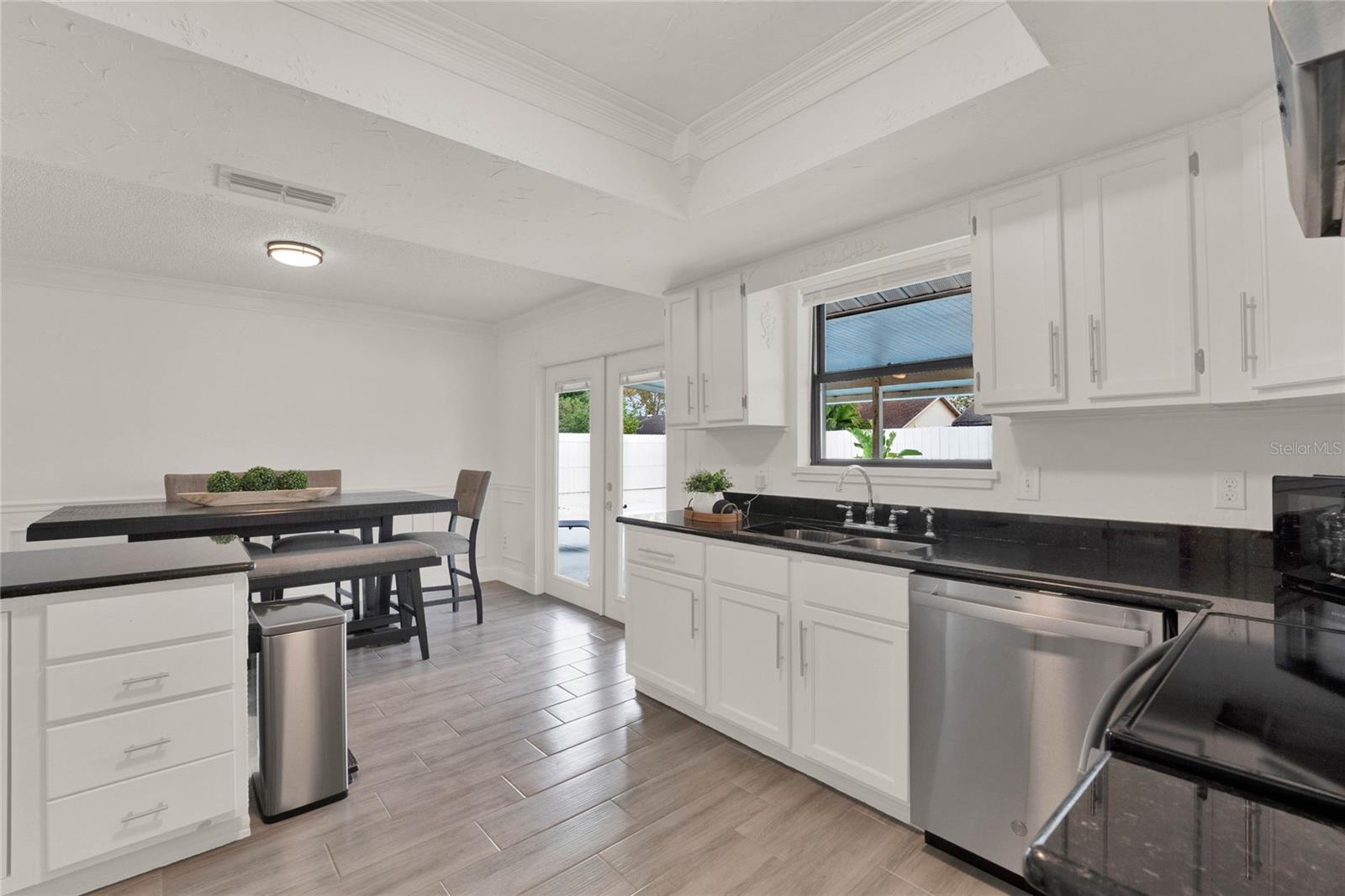 Image 12 of 31 For 7608 Govern Boulevard